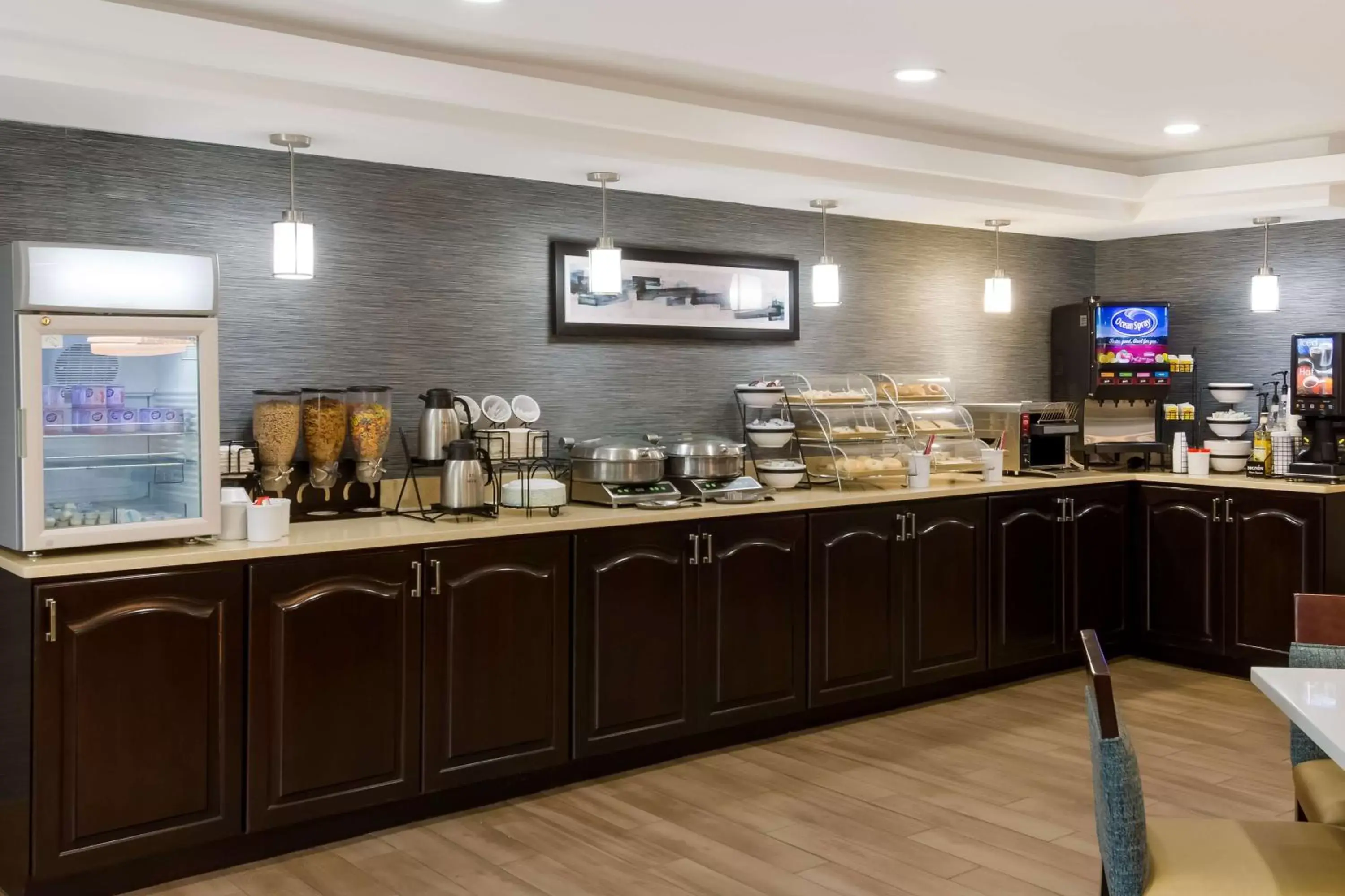 Breakfast, Restaurant/Places to Eat in Best Western Milford Inn