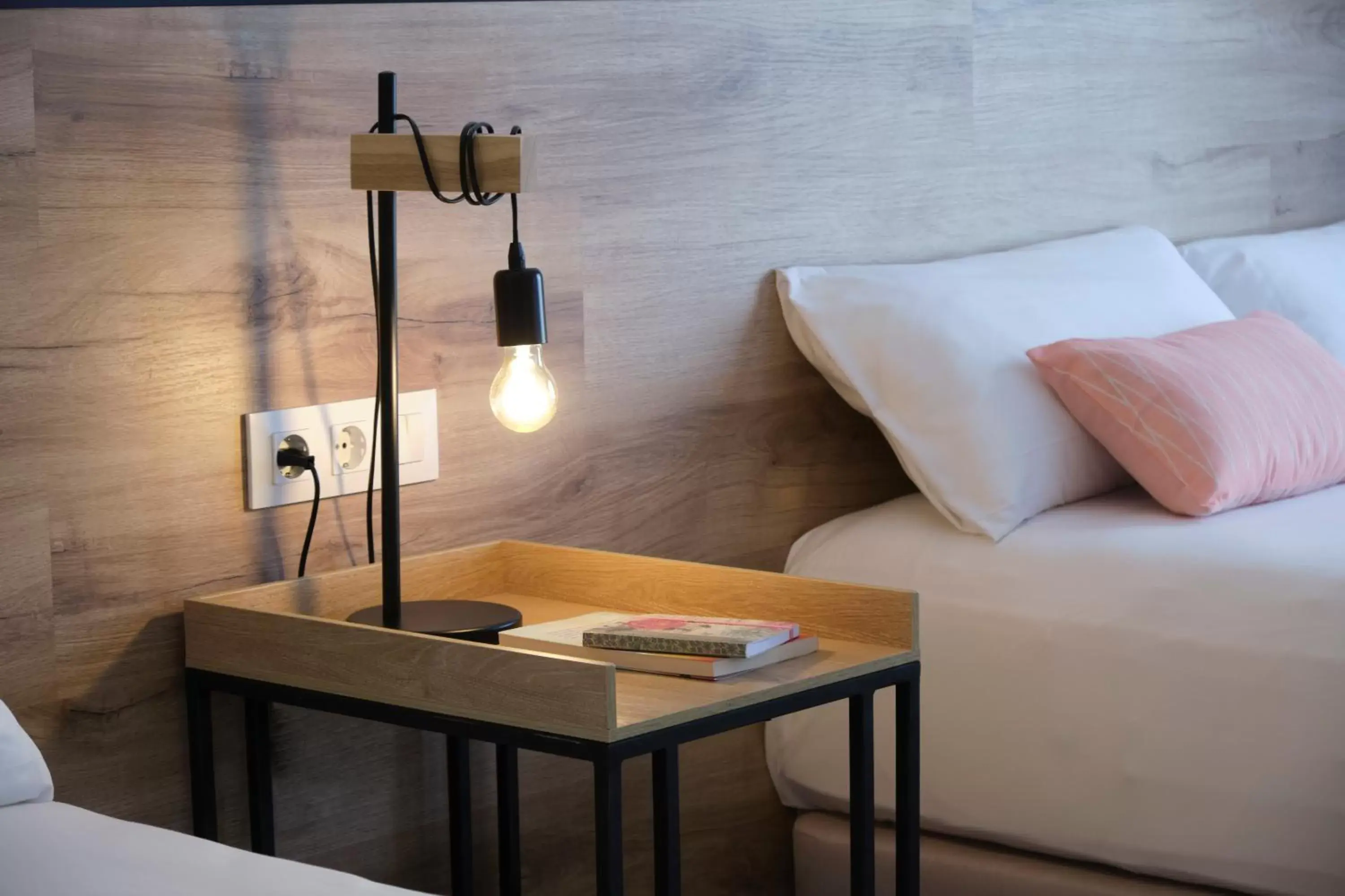 Bedroom, Seating Area in Sweet Sevilla Suites