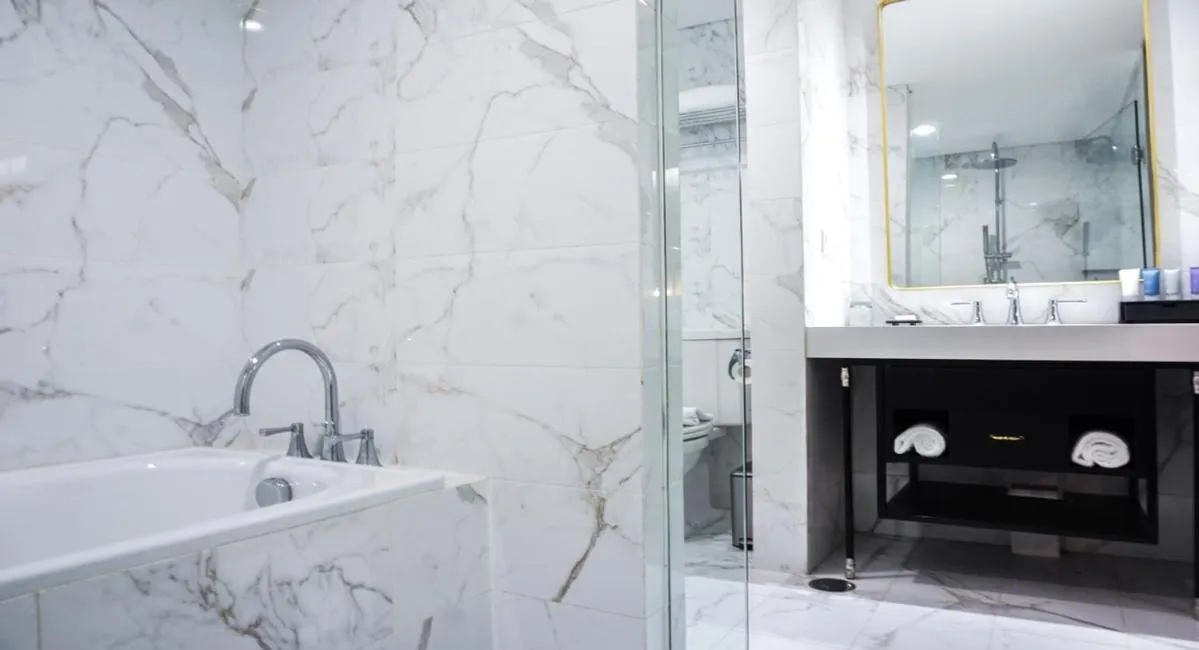 Shower in Barito Mansion