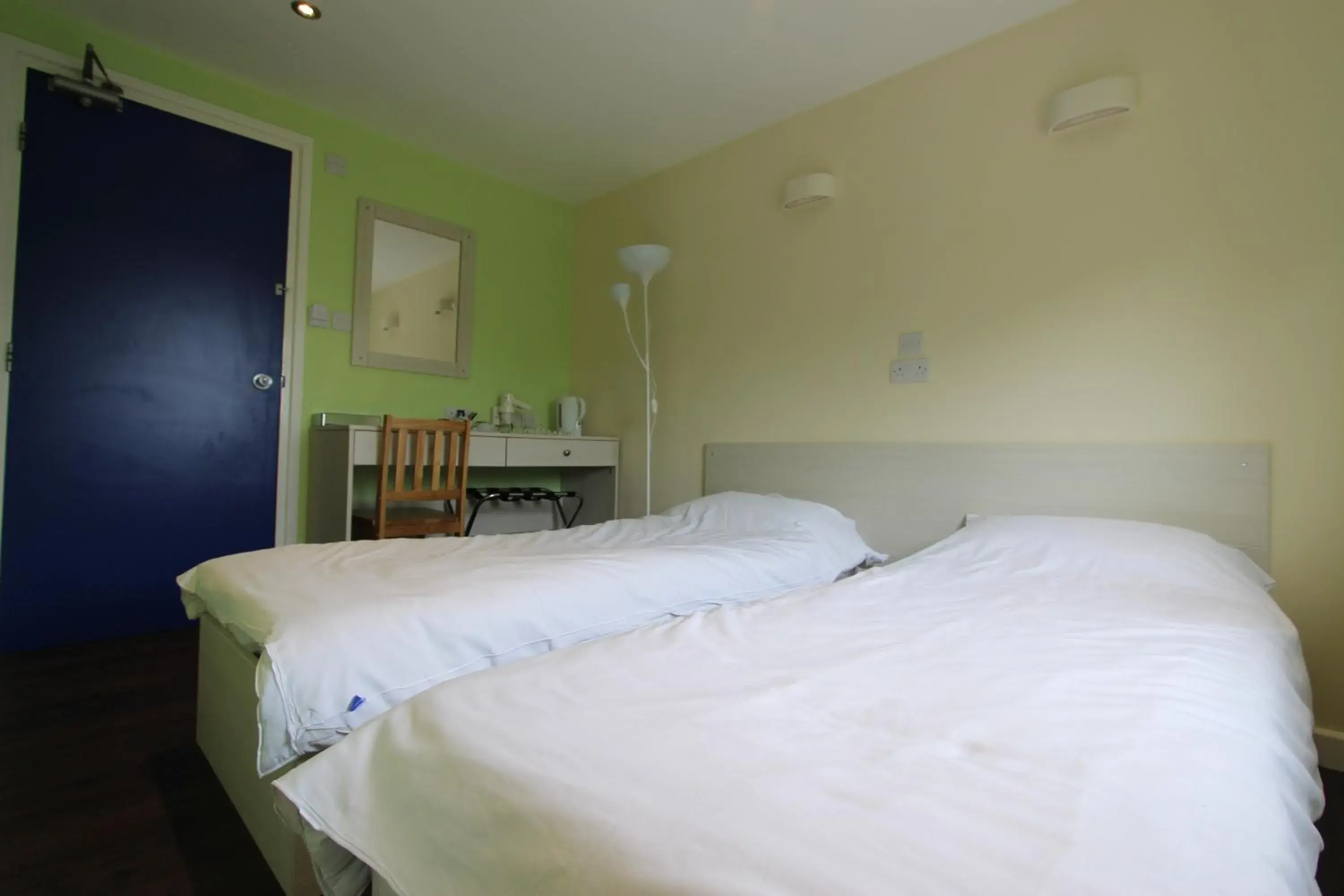 Standard Twin Room in Primelodge Doncaster Standard Twin Room in Primelodge Doncaster