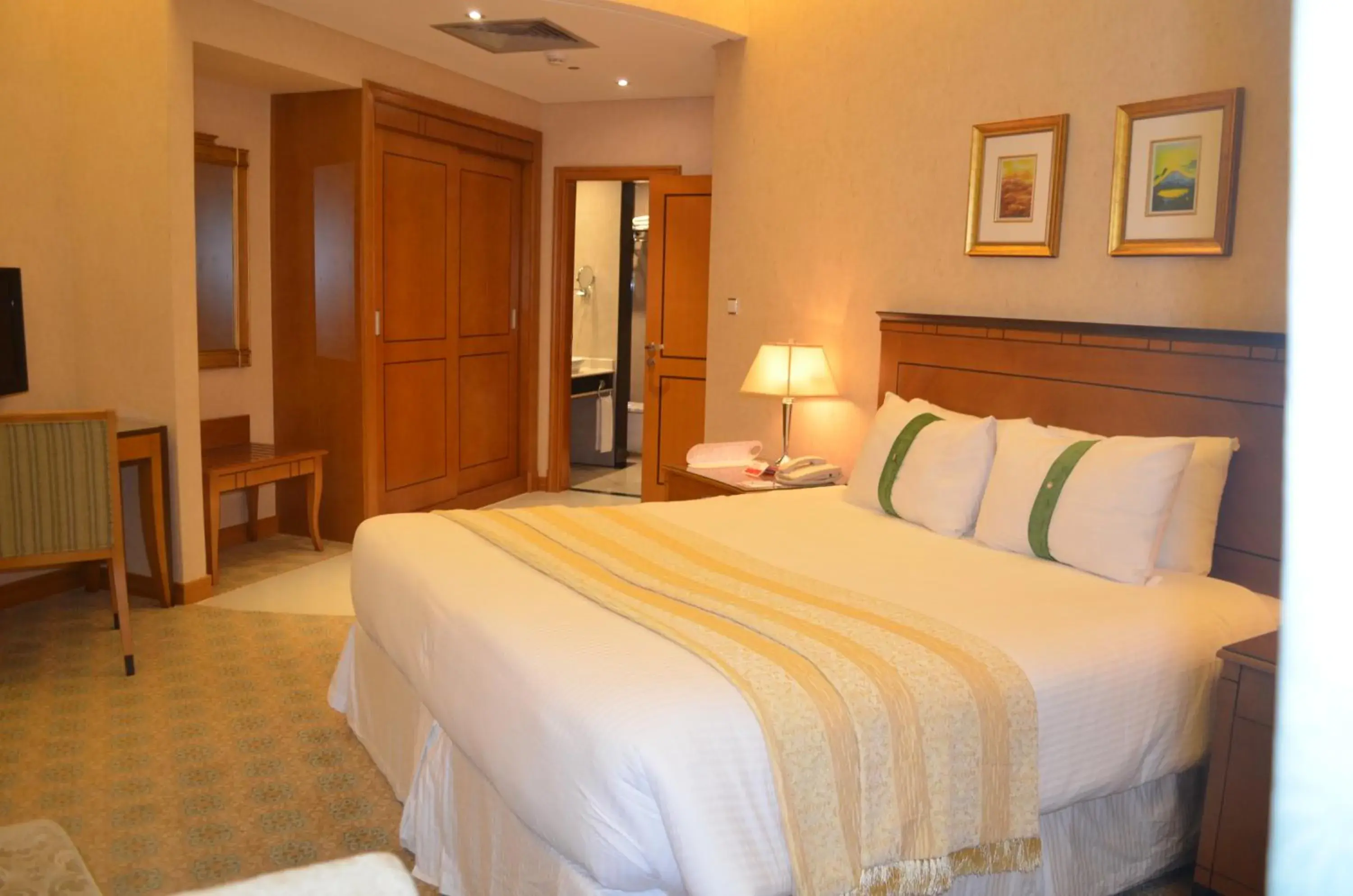 Bedroom, Bed in Ramada by Wyndham Al Khobar