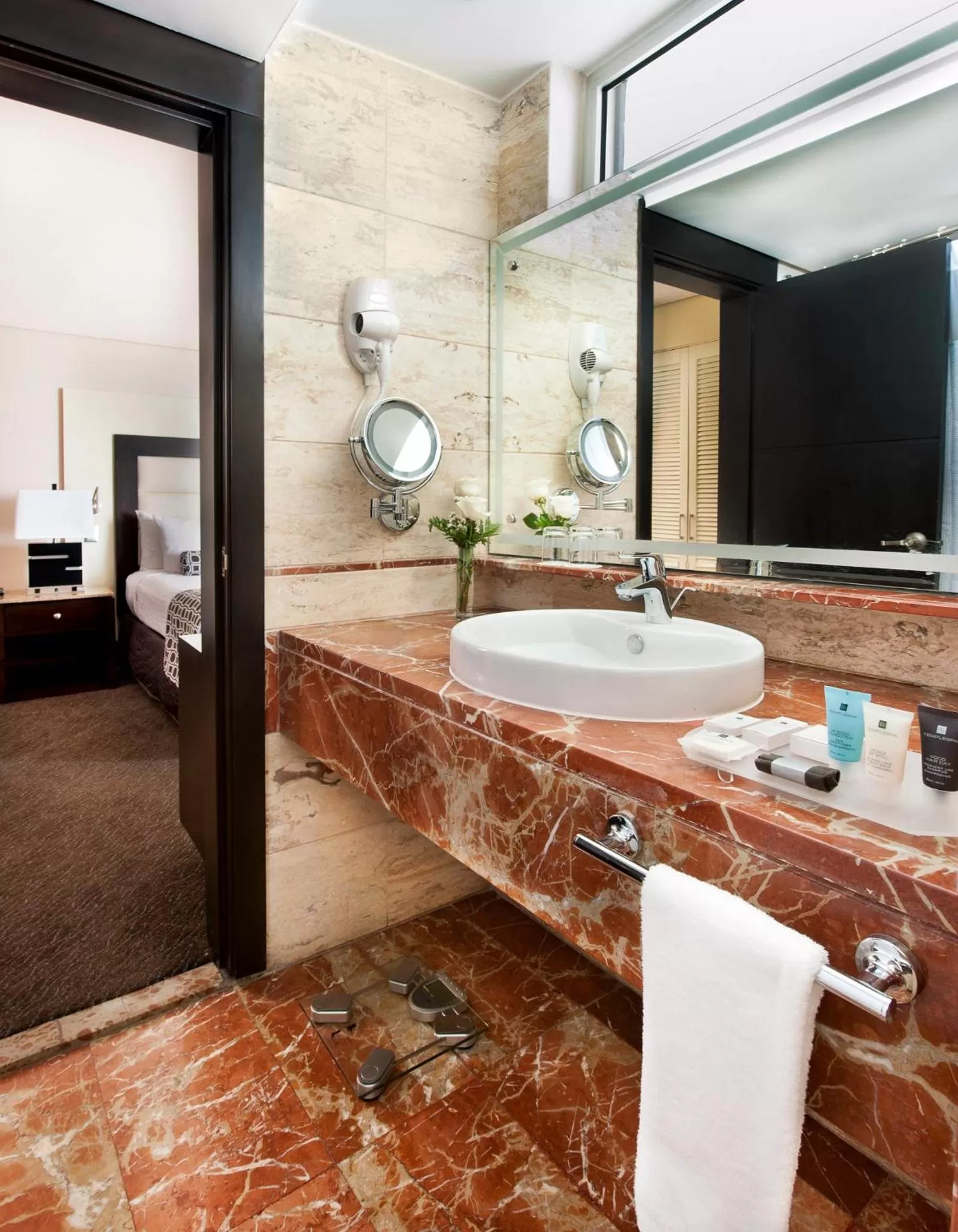 Bathroom in Crowne Plaza Santo Domingo by IHG