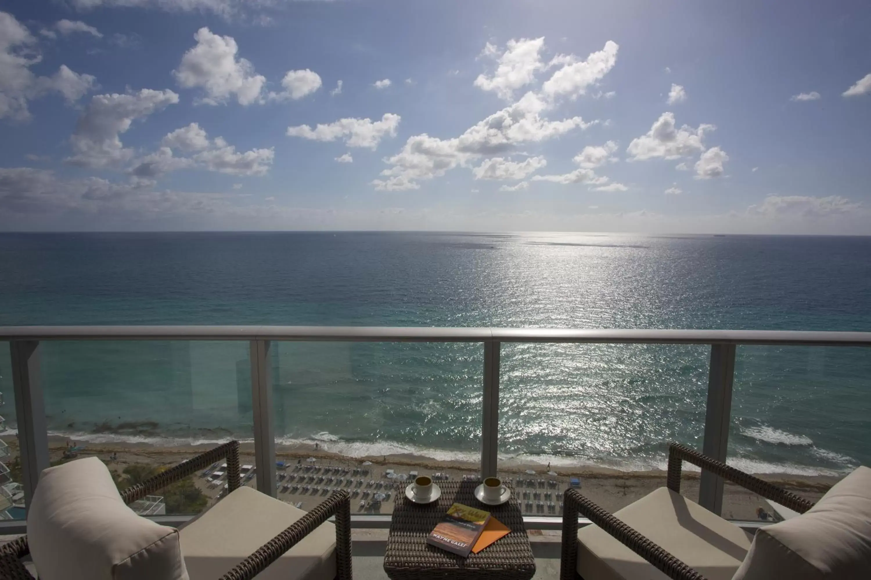 Balcony/Terrace in Hyde Resort & Residences