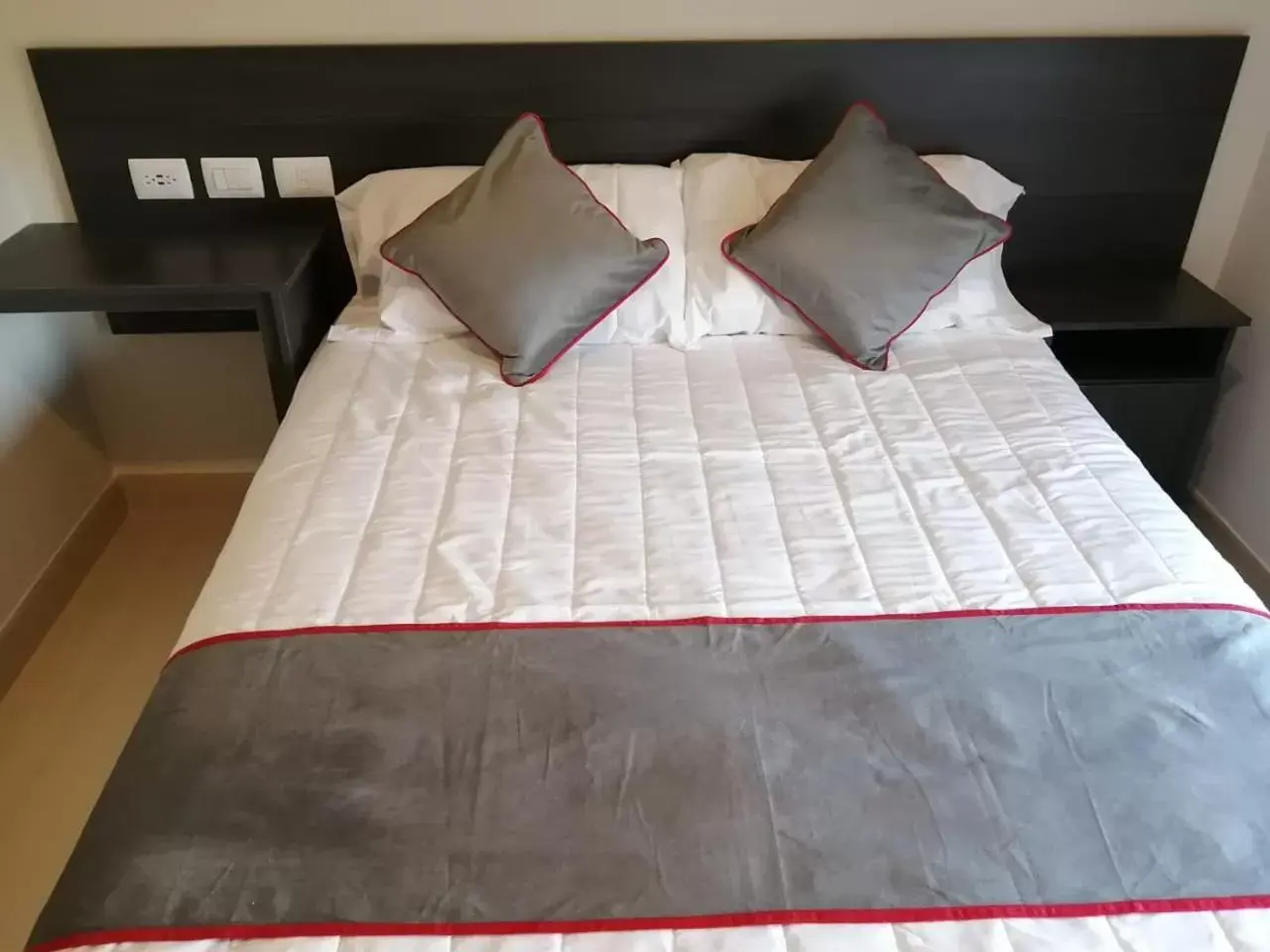 Bed in Vive Place