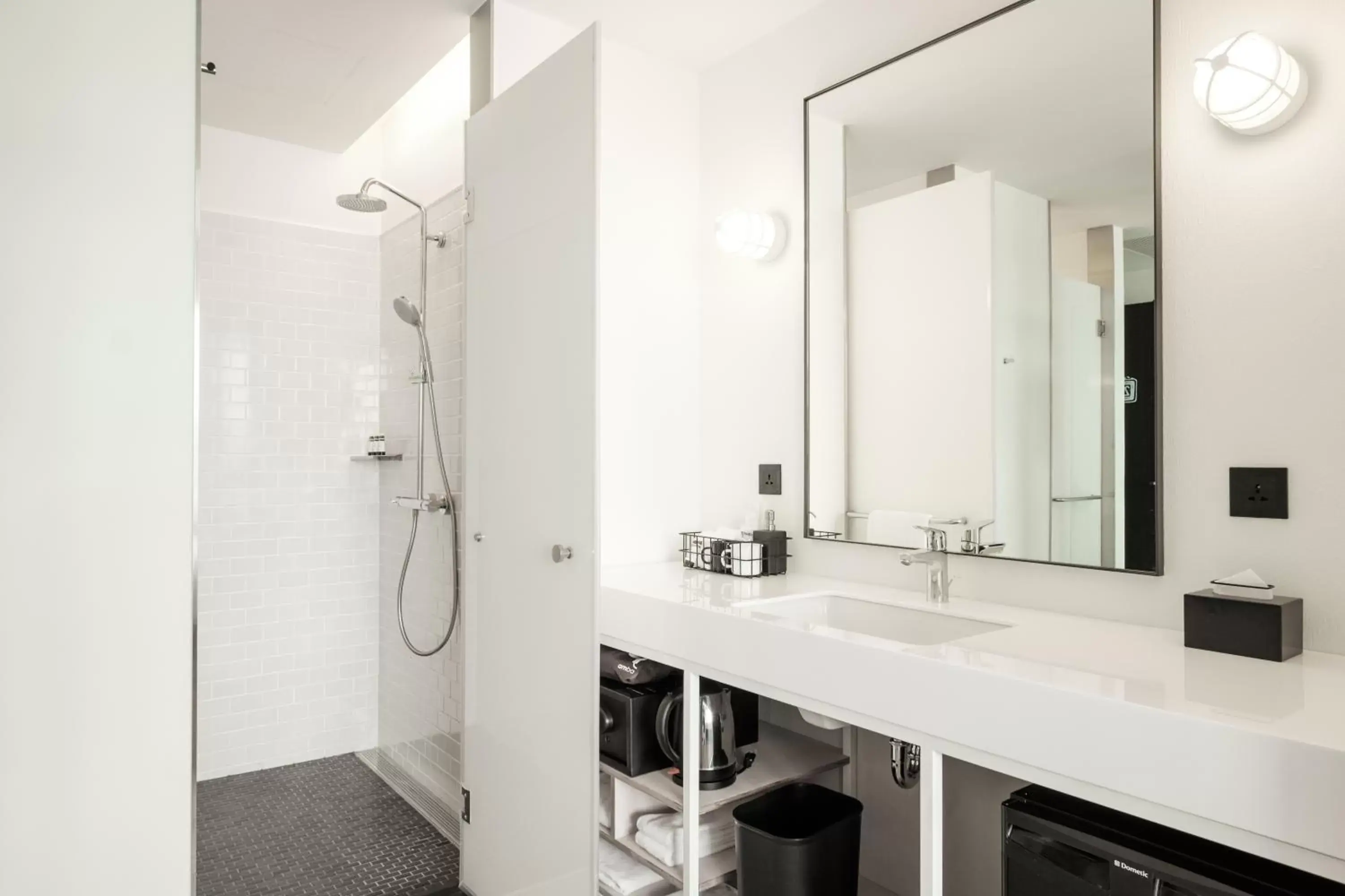 Medium Twin 101 View Room in amba Taipei Songshan Medium Twin 101 View Room in amba Taipei Songshan