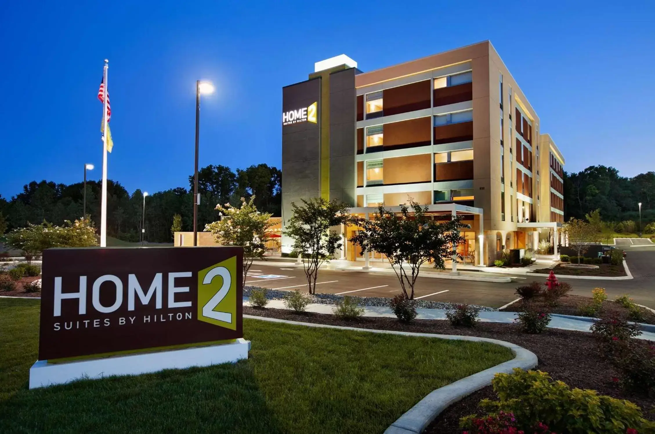 Property Building in Home2 Suites Nashville Airport