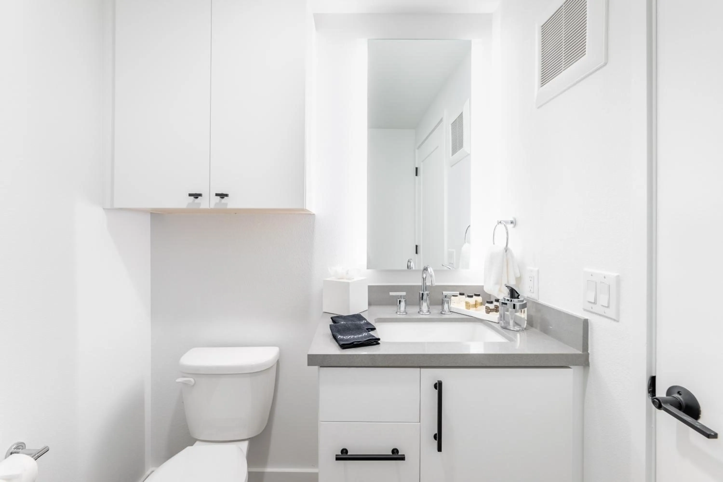 Bathroom in Mint House at The Hatchery - Austin