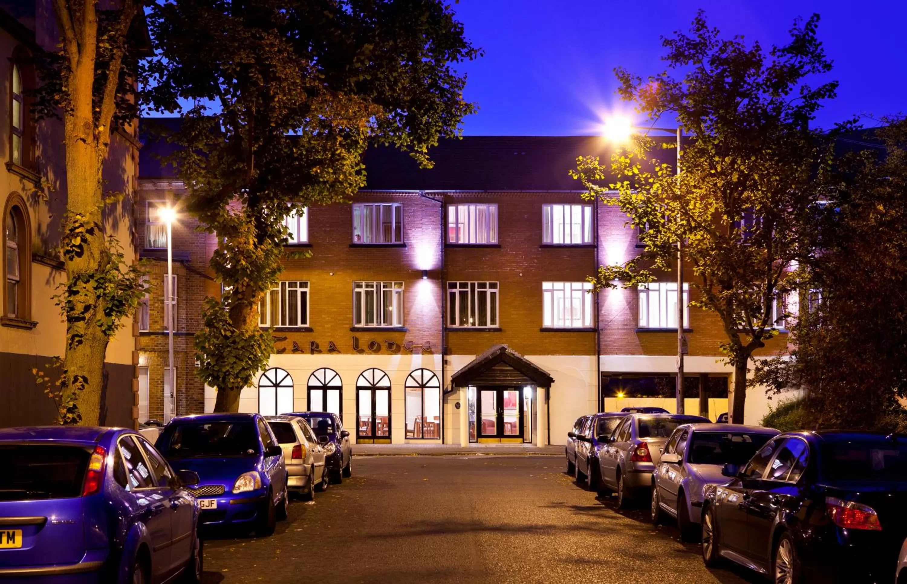 Facade/entrance in Tara Lodge