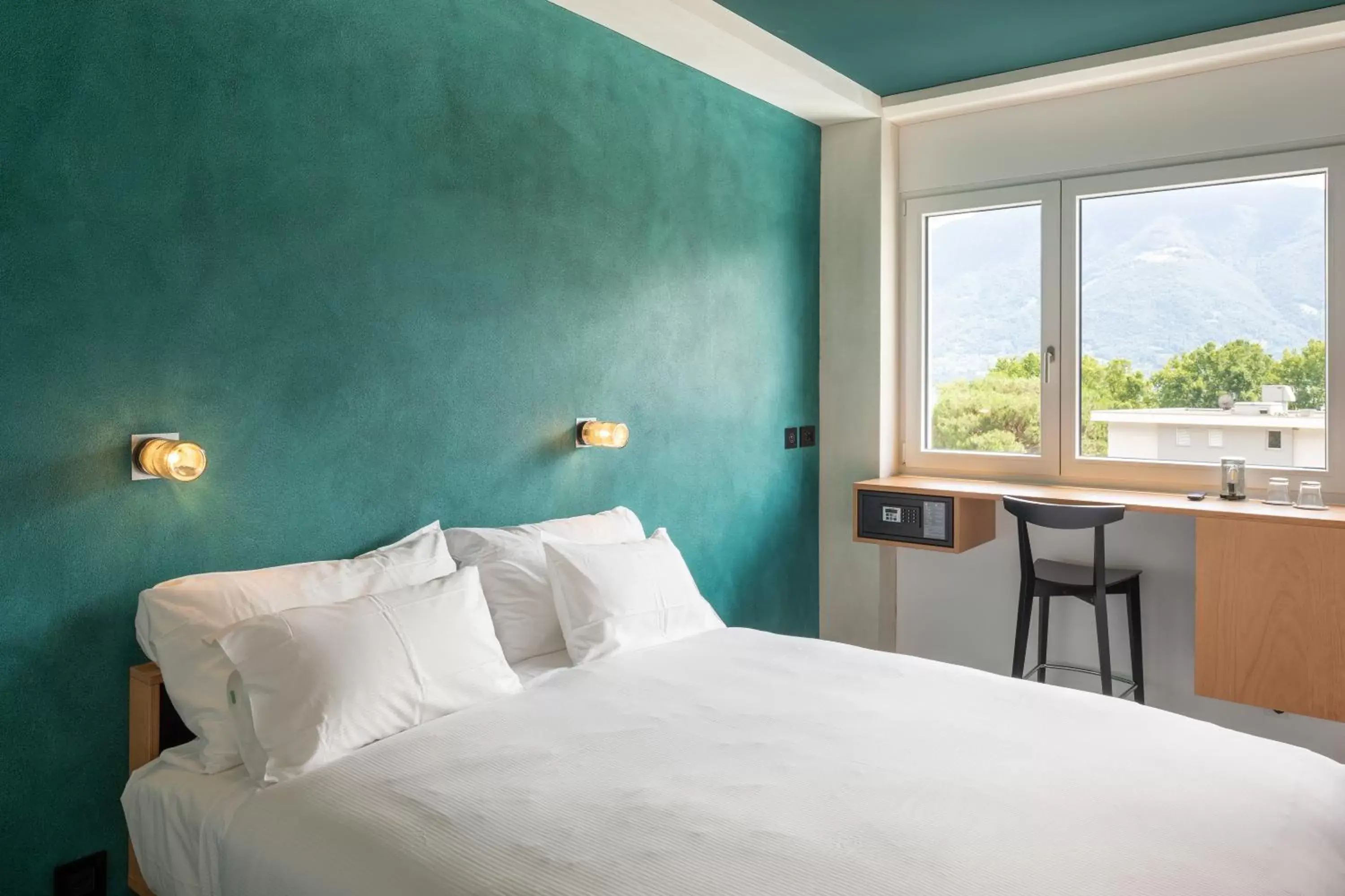 Bedroom, Bed in Riva Rooms & Studios - Check-In 24hr