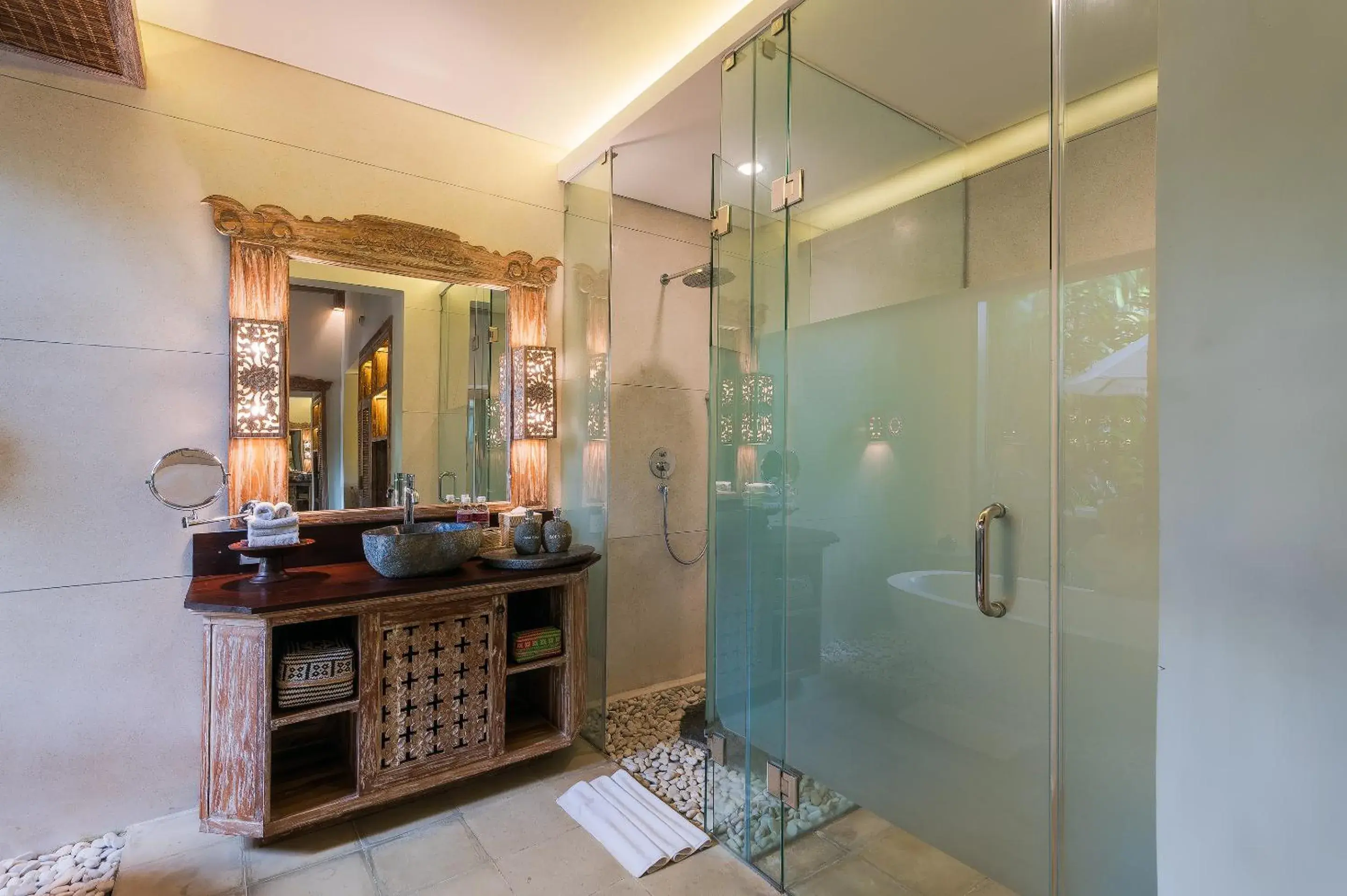 Shower, Bathroom in The Udaya Resorts and Spa