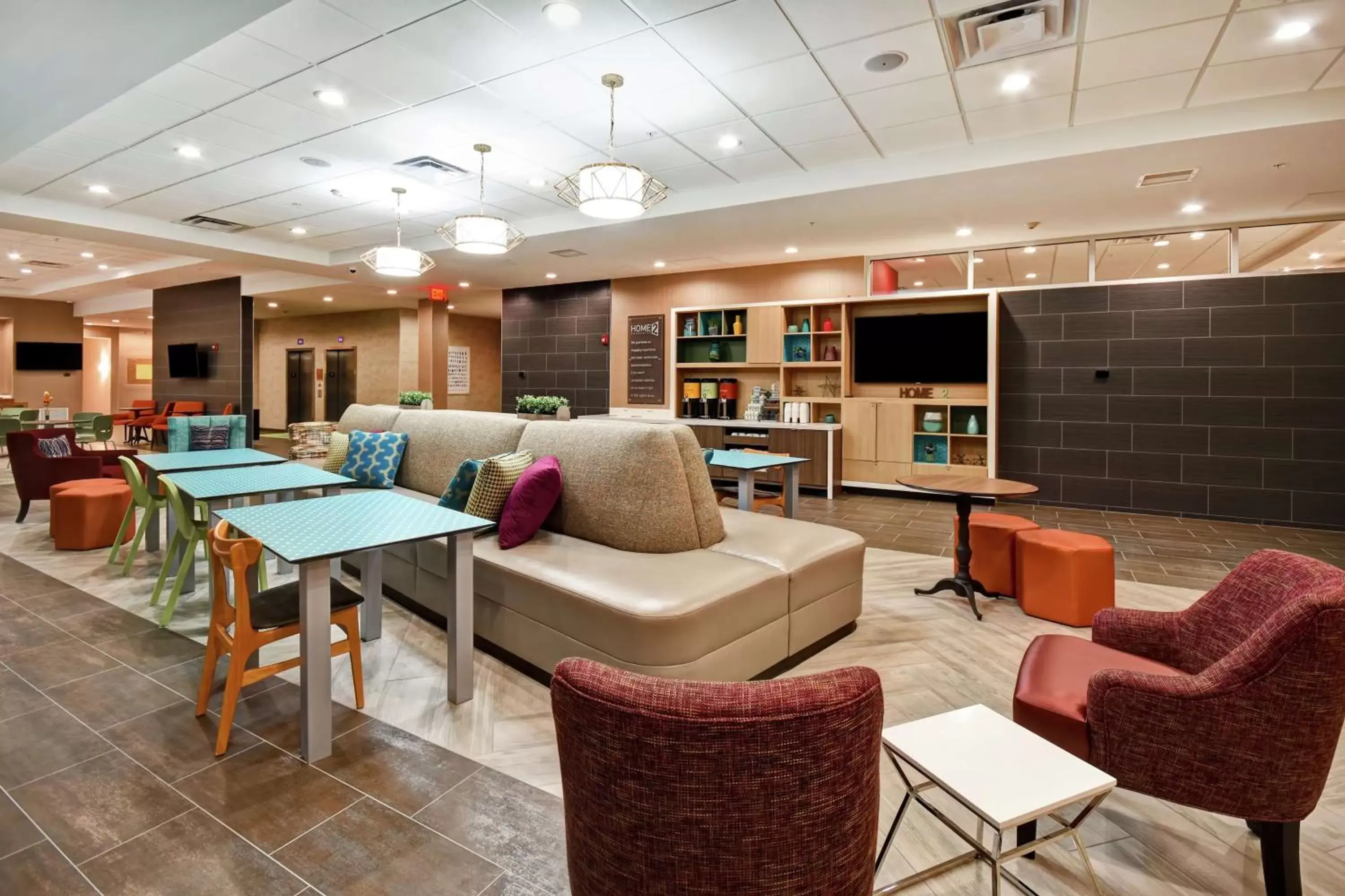 Lobby or reception in Home2 Suites By Hilton Columbus Downtown