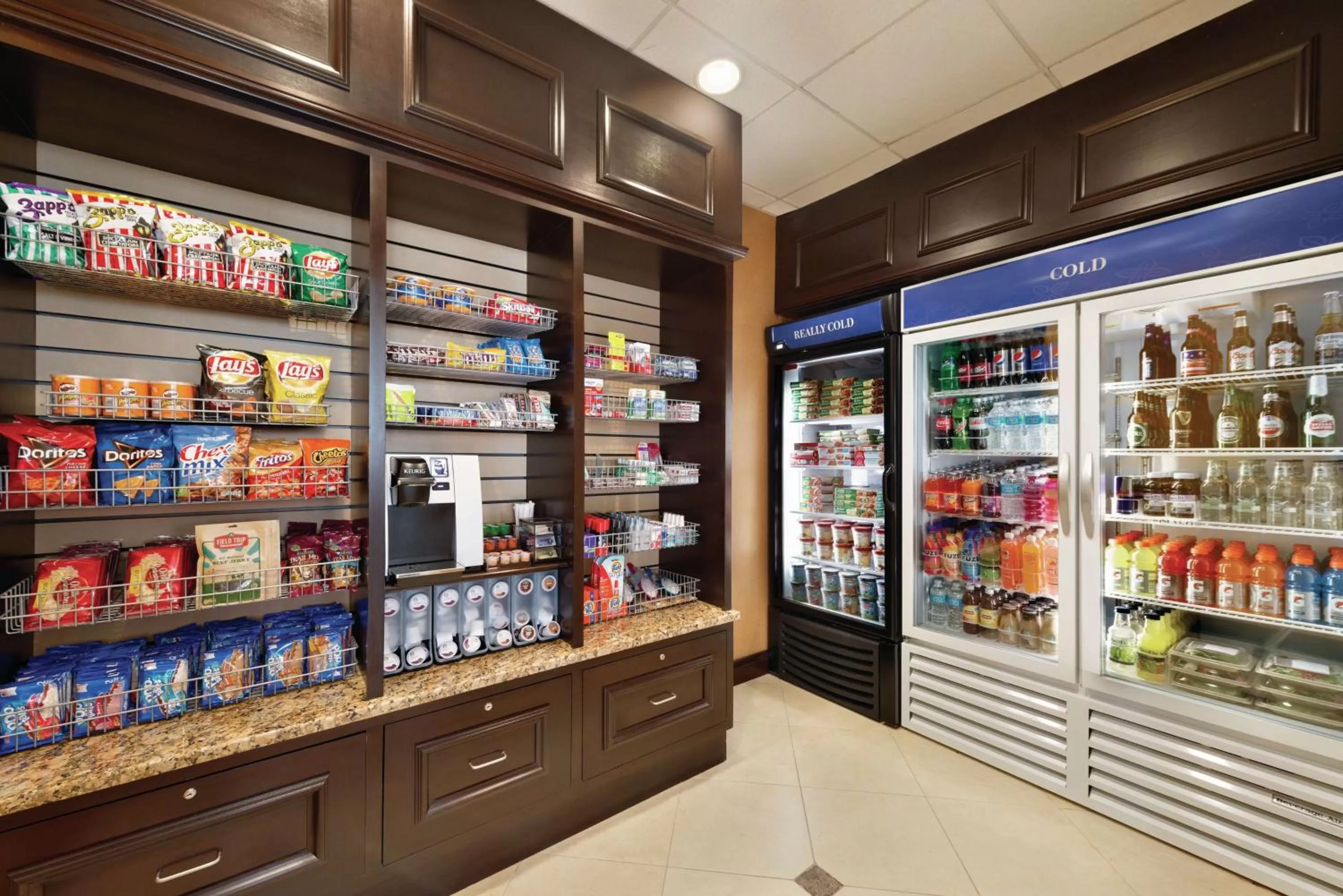 Dining area in Hilton Garden Inn Warner Robins