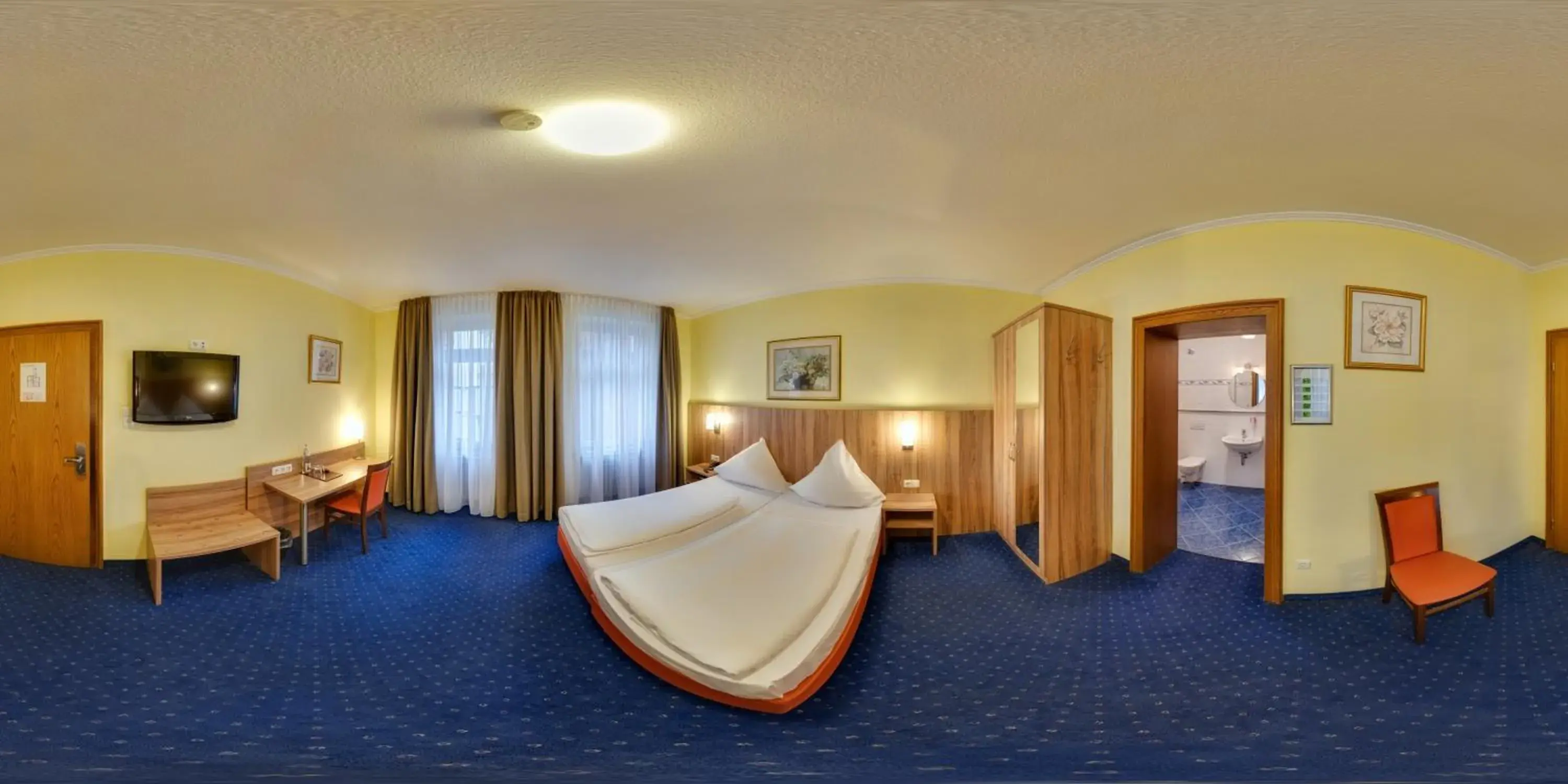 Photo of the whole room in Hotel Windsor