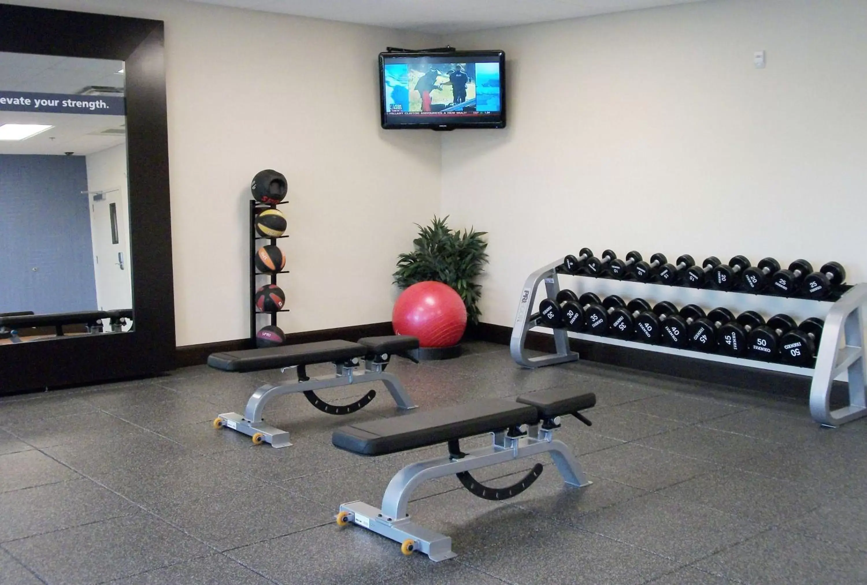 Fitness centre/facilities, Fitness Center/Facilities in Hampton Inn & Suites Manteca