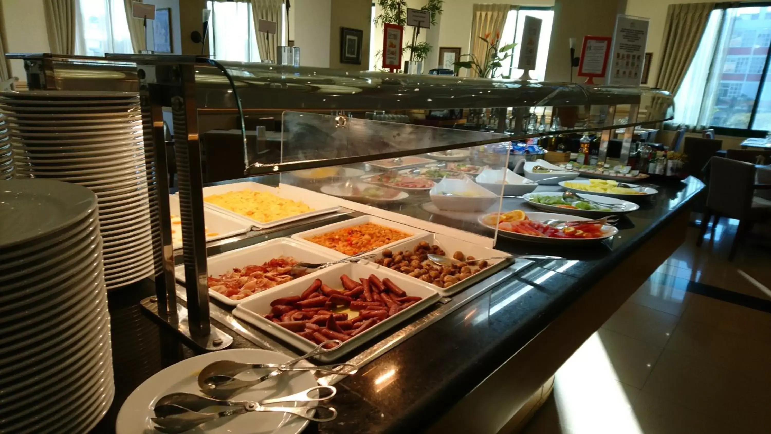Buffet breakfast in Riviera Hotel