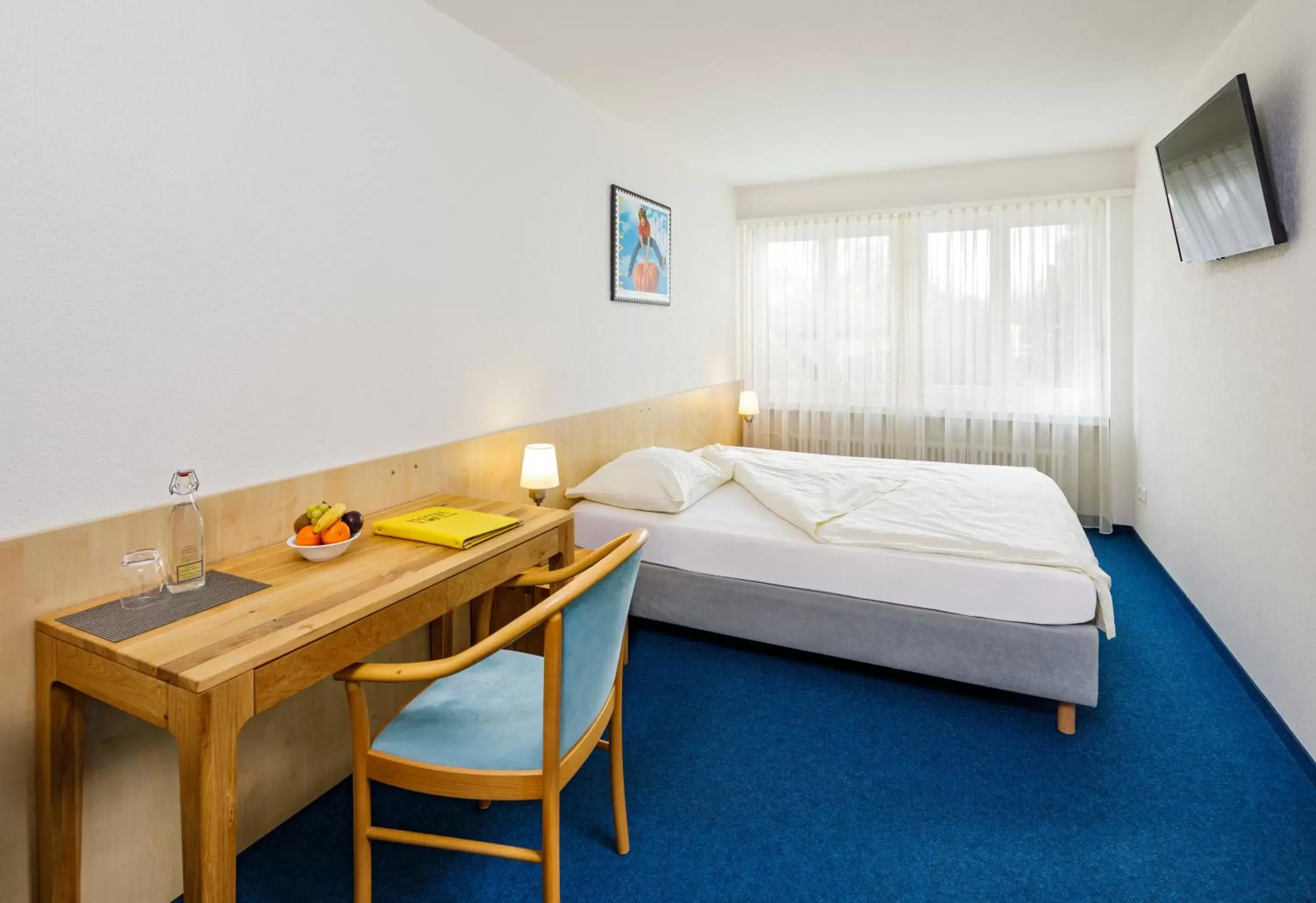 Photo of the whole room, Bed in Central Hotel Post Photo of the whole room, Bed in Central Hotel Post