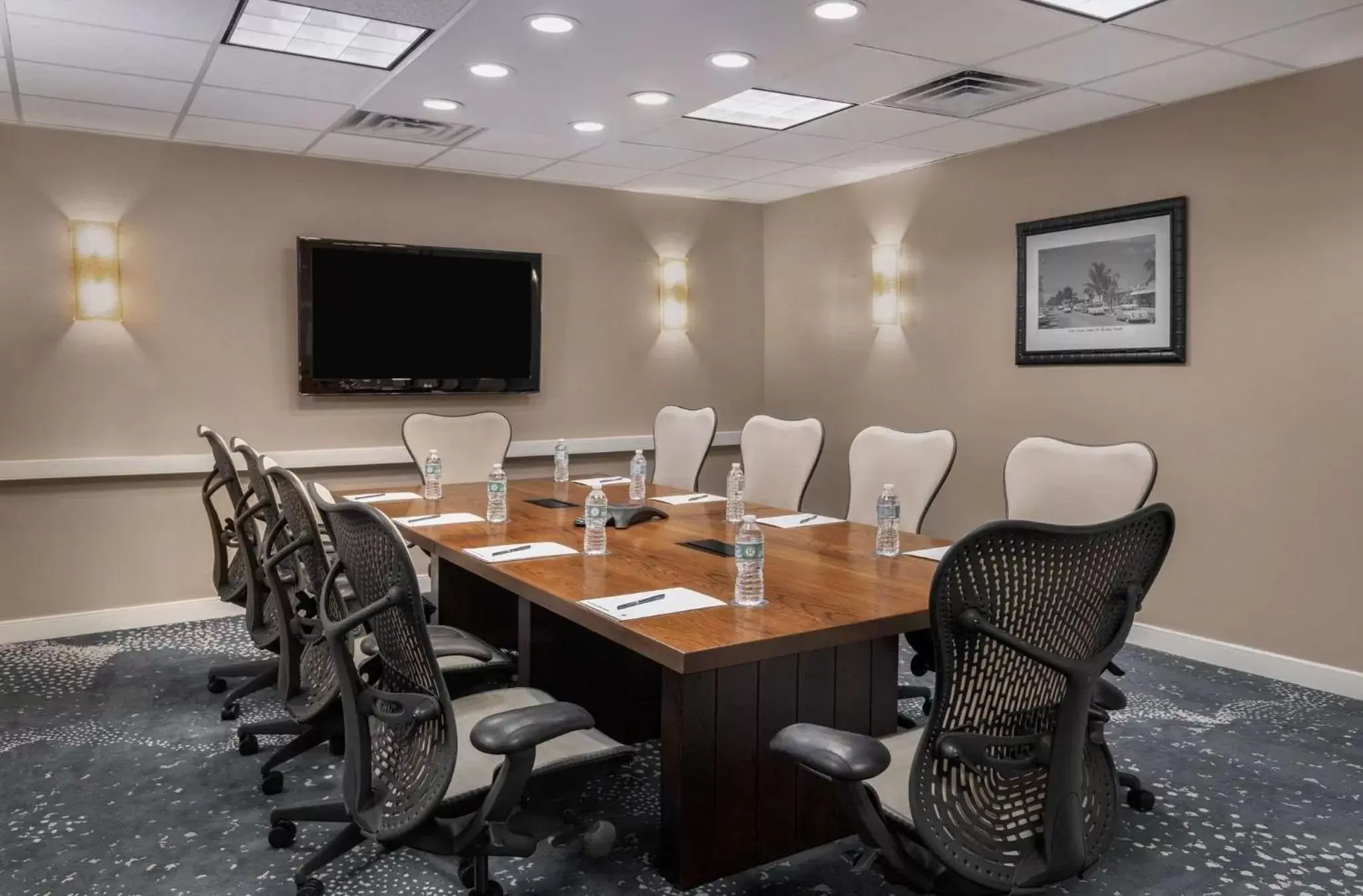 Meeting/conference room in DoubleTree Suites by Hilton Naples