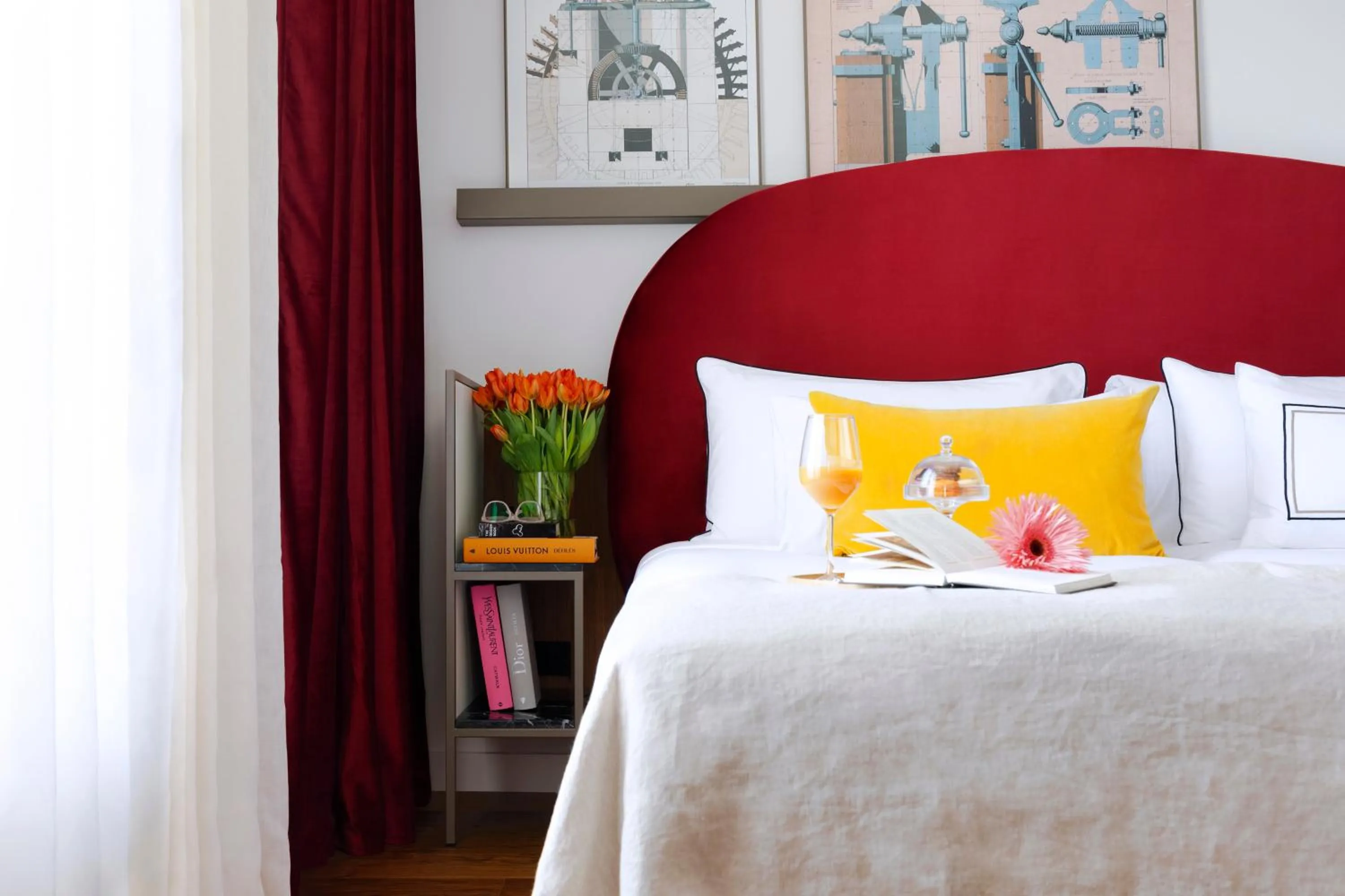 Bedroom, Bed in Villa Marquis a Member of Melia Collection Tour Eiffel