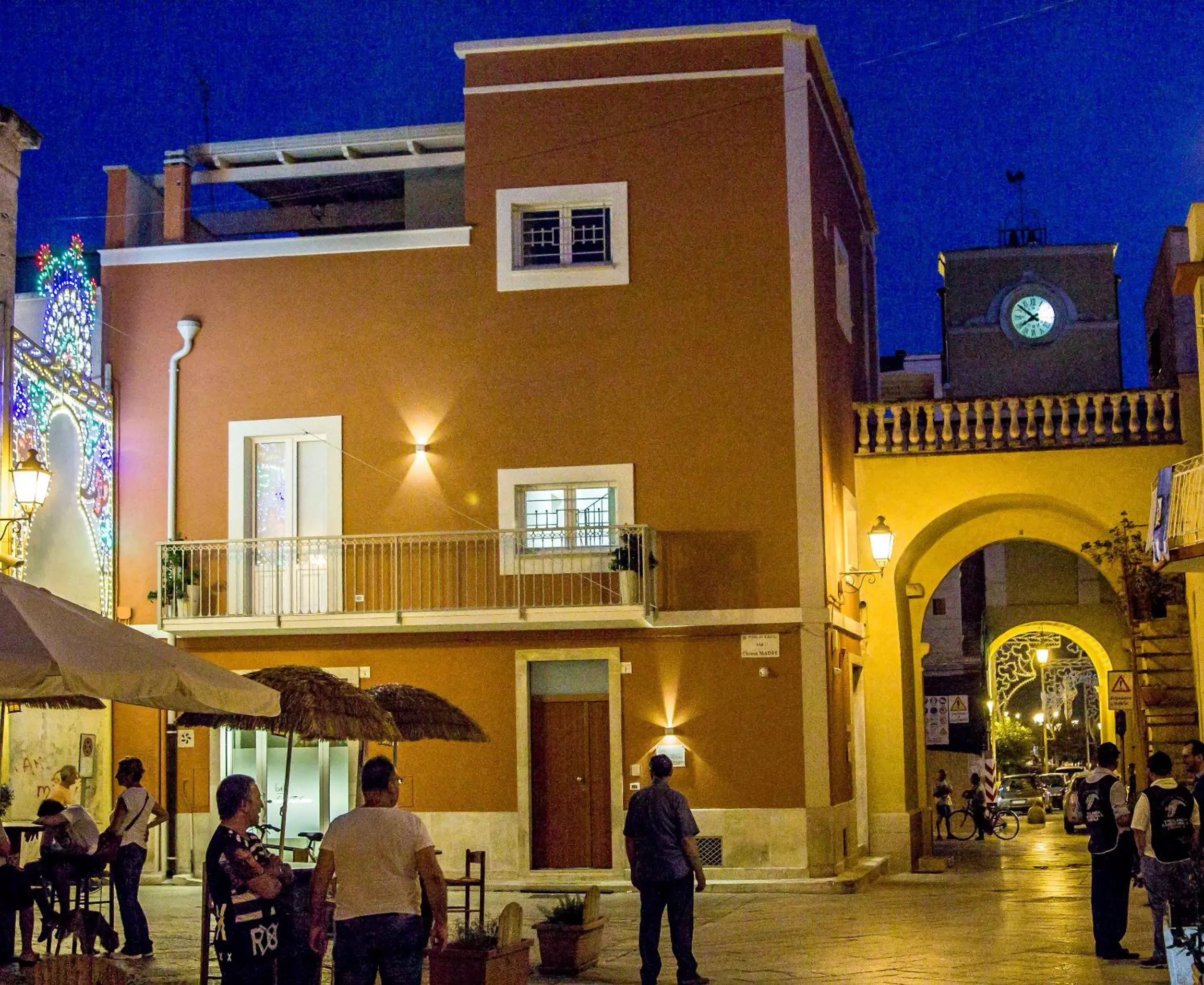 Facade/entrance, Property Building in B&B San Trifone