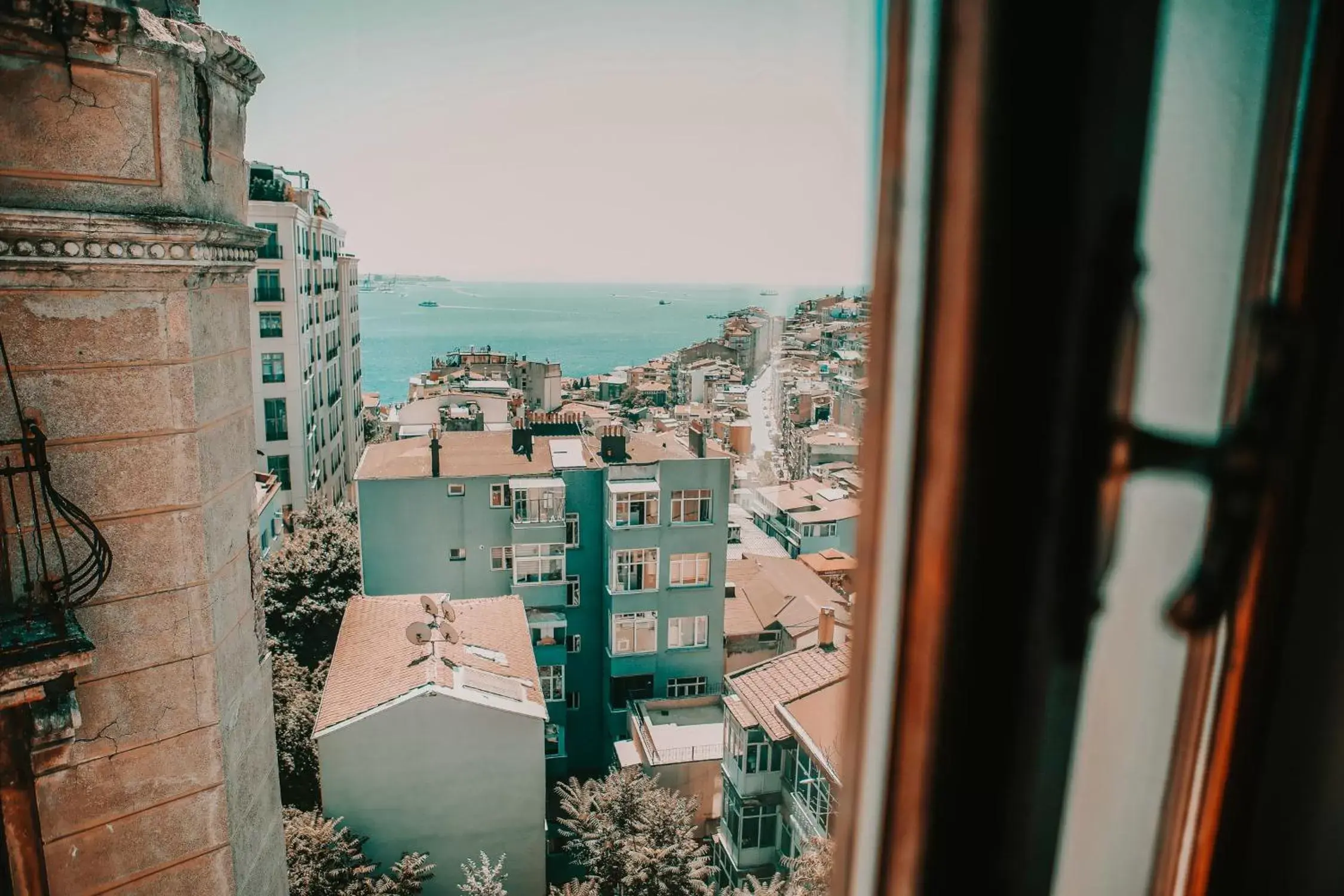 Sea view in Juno Hotel Taksim