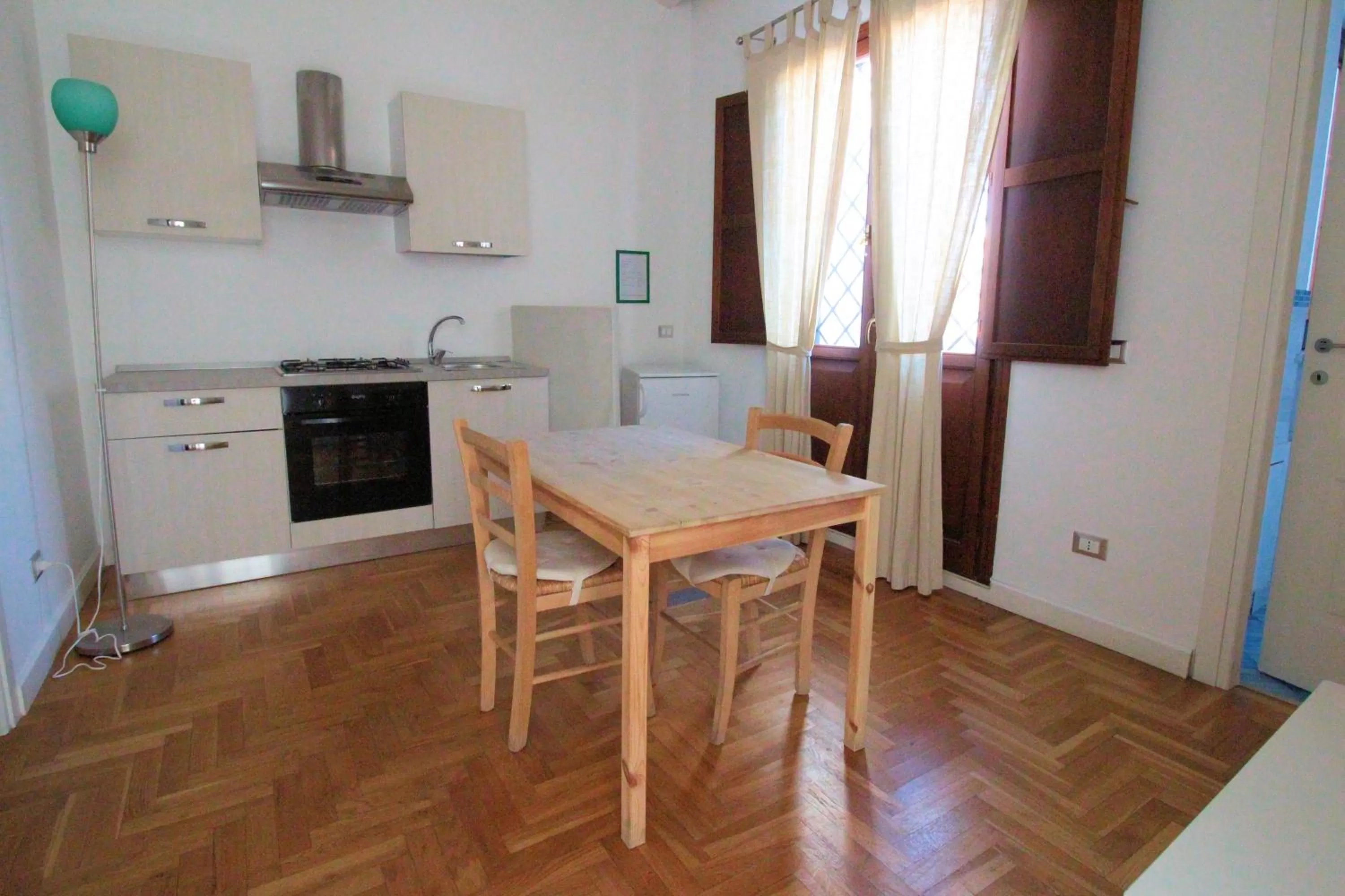 Kitchen or kitchenette in Federico Secondo B&B