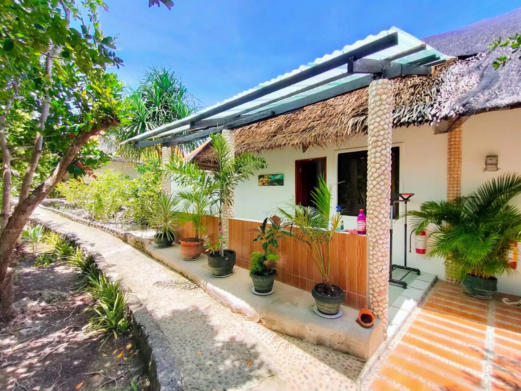 Moalboal T Breeze Coastal Resort