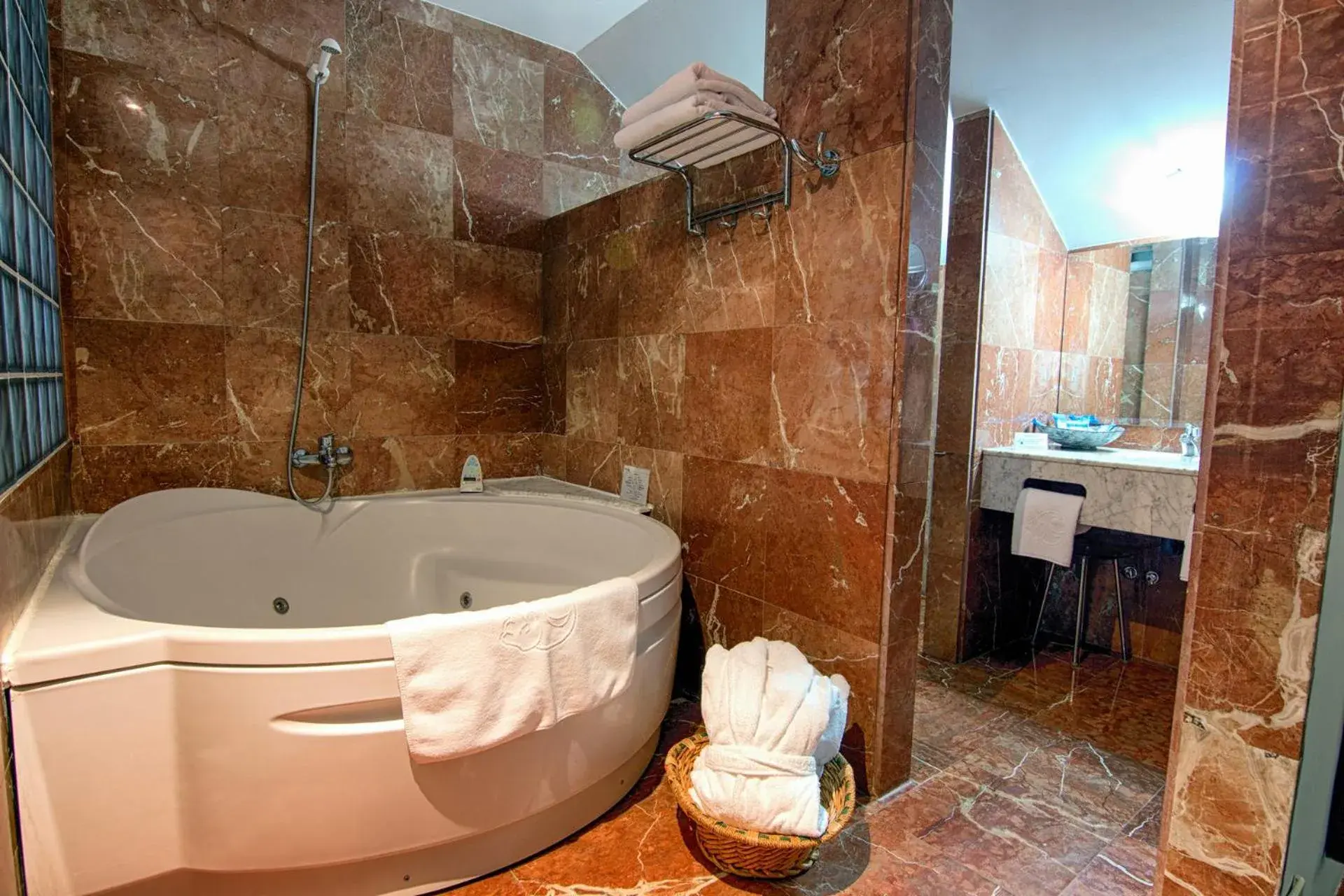 Bathroom in Hotel Spa Milagros Golf