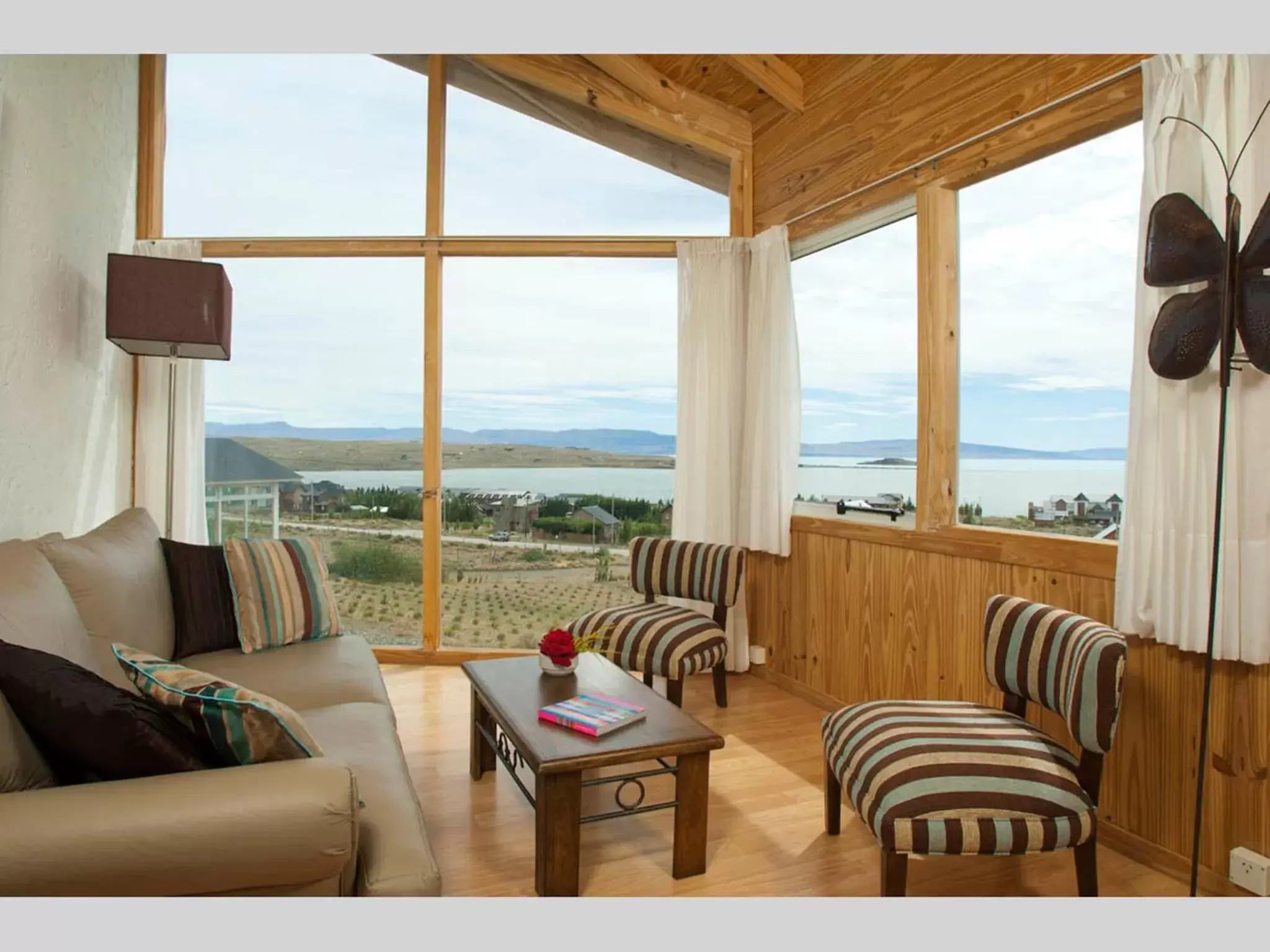 View (from property/room), Seating Area in Blanca Patagonia Hostería Boutique y Cabañas