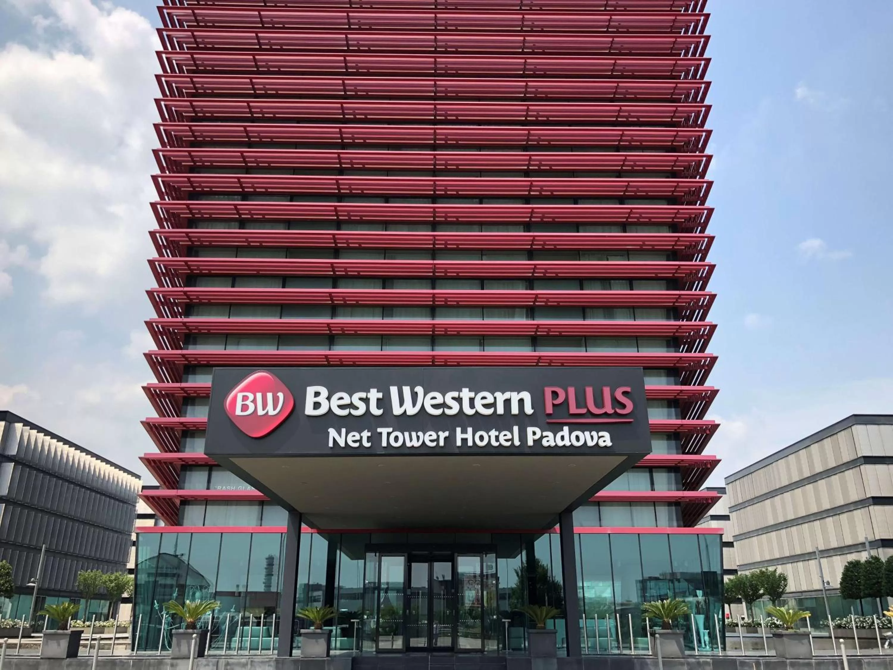 Property building in Best Western Plus Net Tower Hotel Padova
