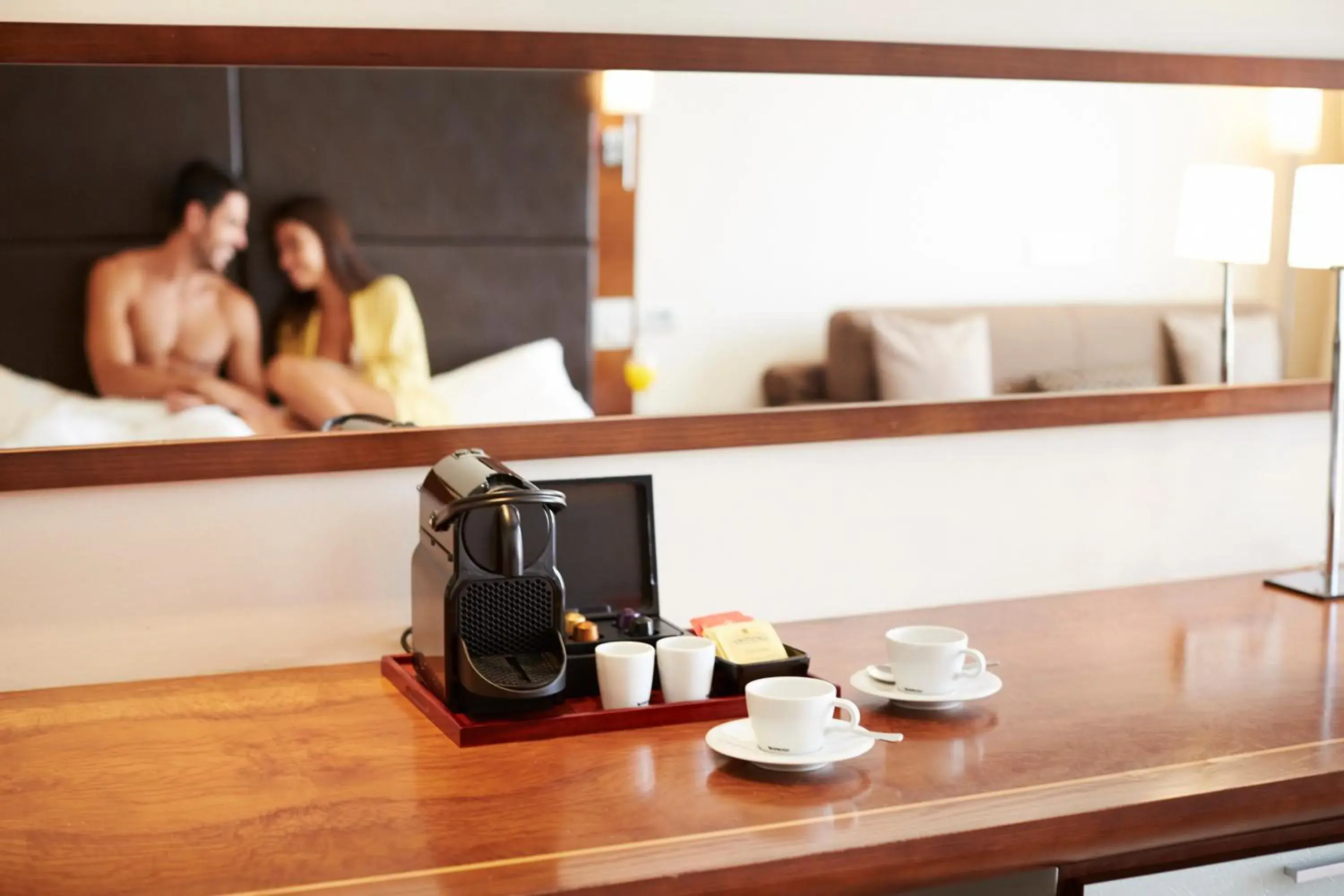 Coffee/tea facilities in Insotel Fenicia Prestige Suites & Spa