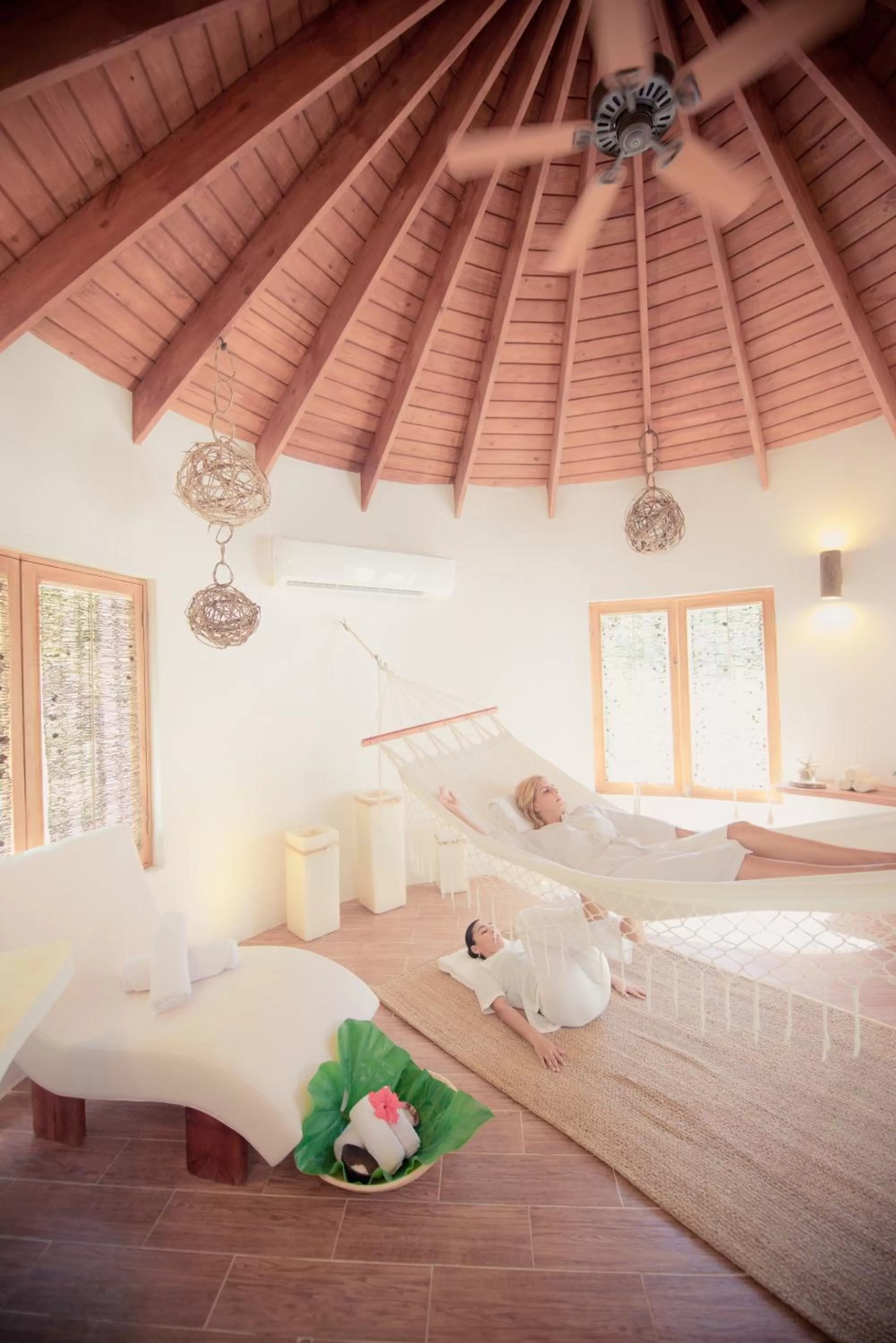 Massage, Bed in Sublime Samana