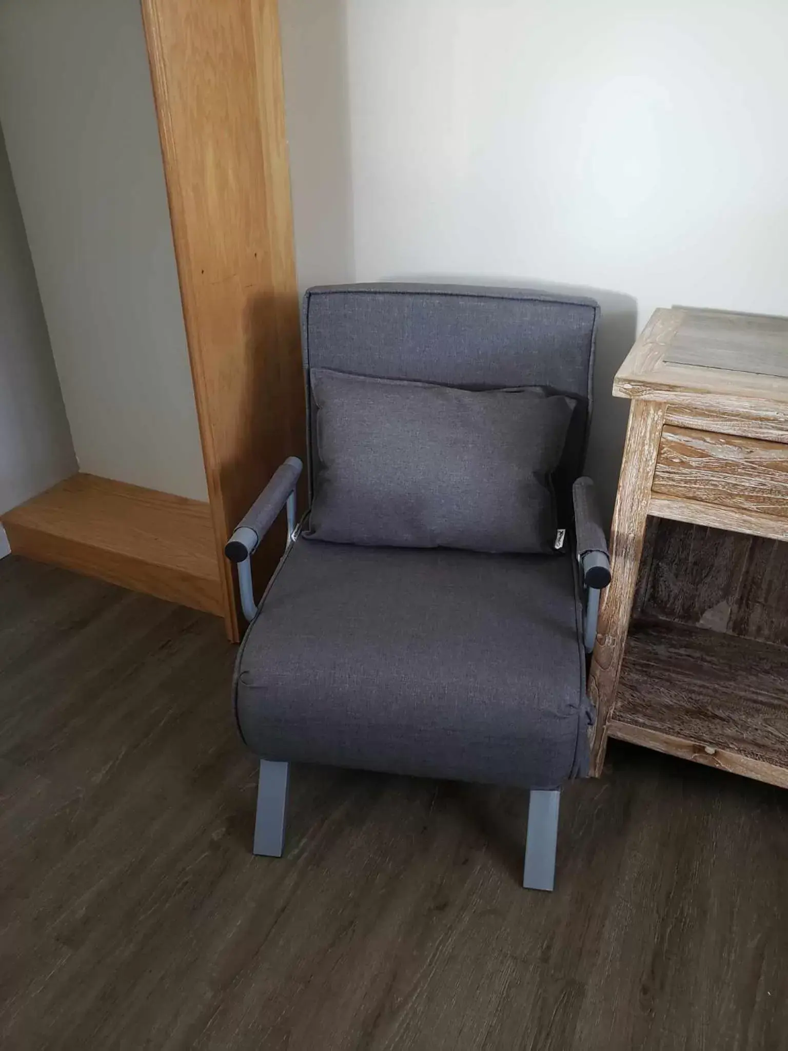 hair dresser, Seating Area in Motel Shantik