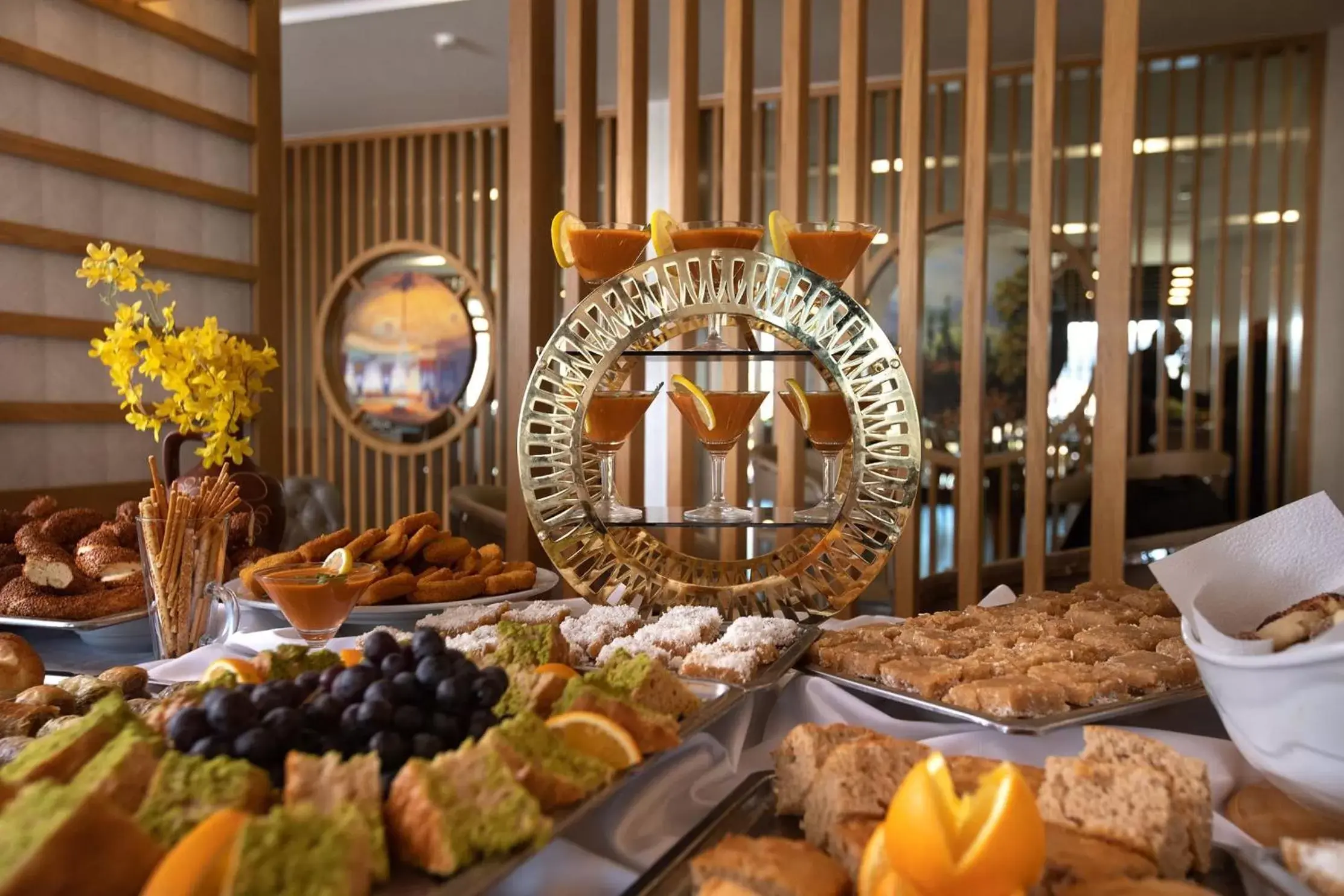 Restaurant/places to eat in Ipeksoy Thermal Hotel Restaurant/places to eat in Ipeksoy Thermal Hotel