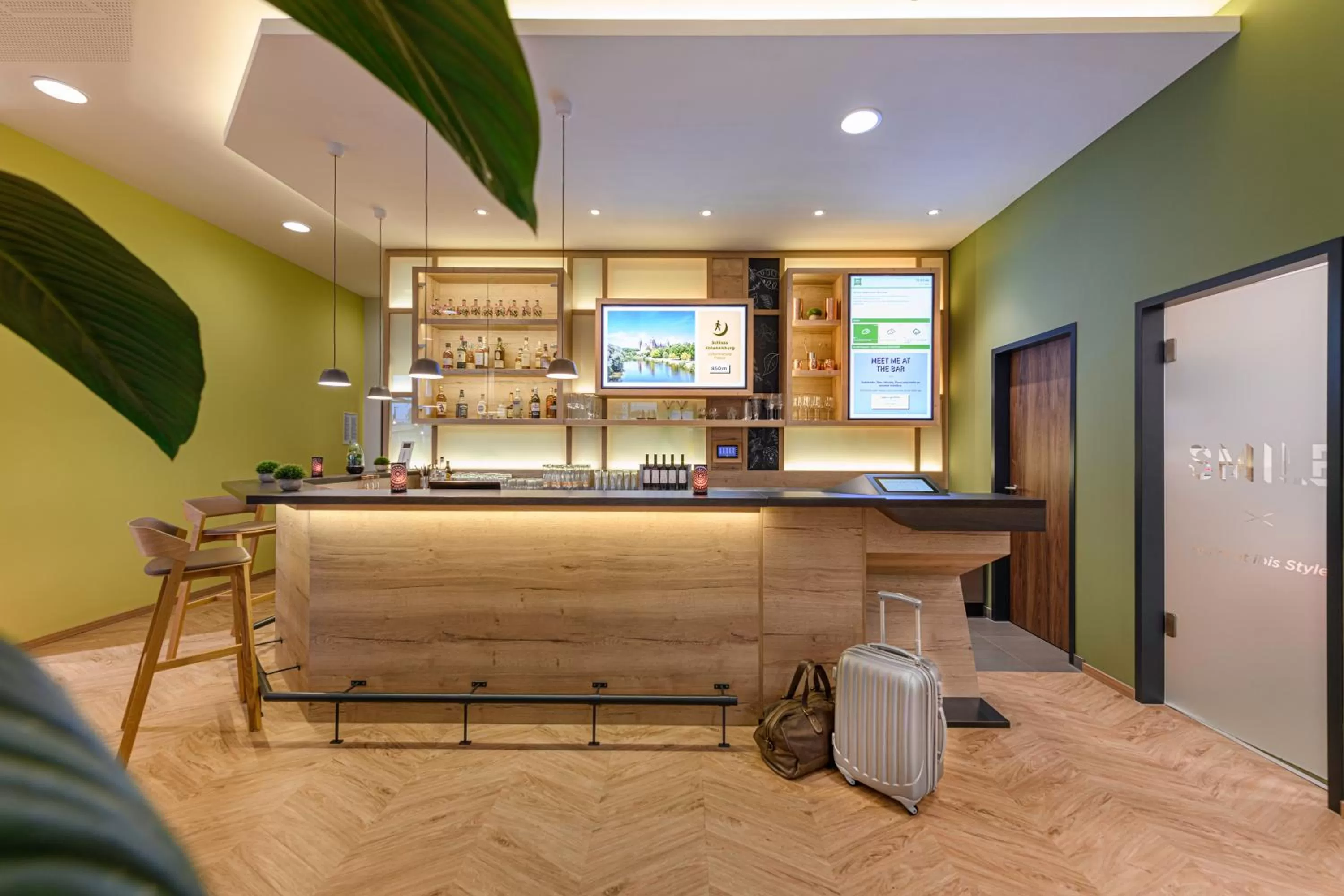 Lobby or reception in Ibis Styles Aschaffenburg