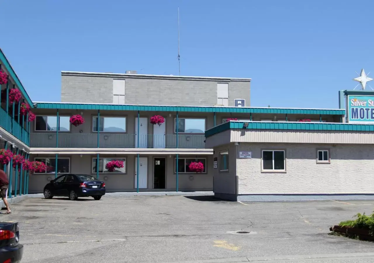 Property Building in Silver Star Motel