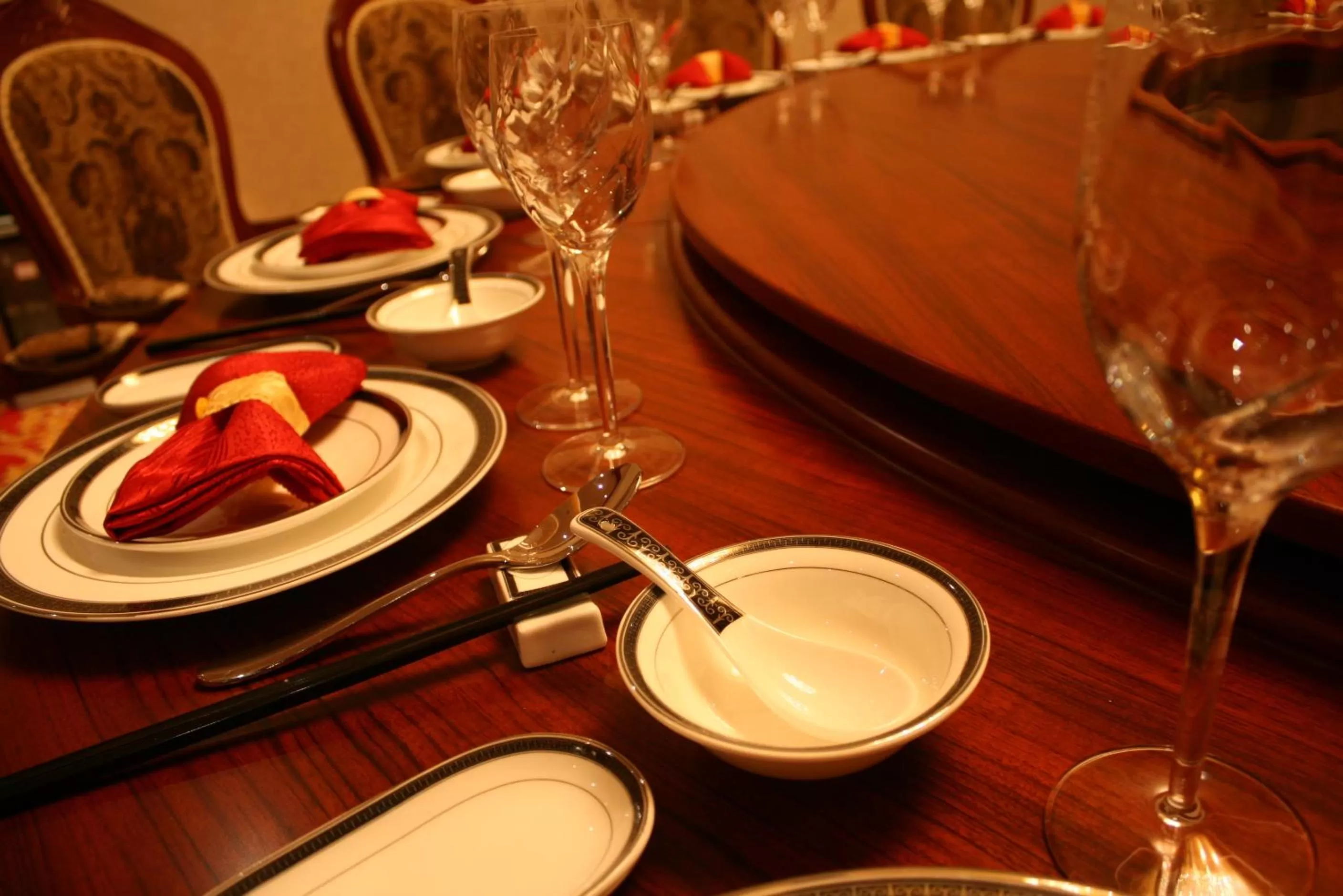 Restaurant/places to eat in Sogecoa Golden Peacock