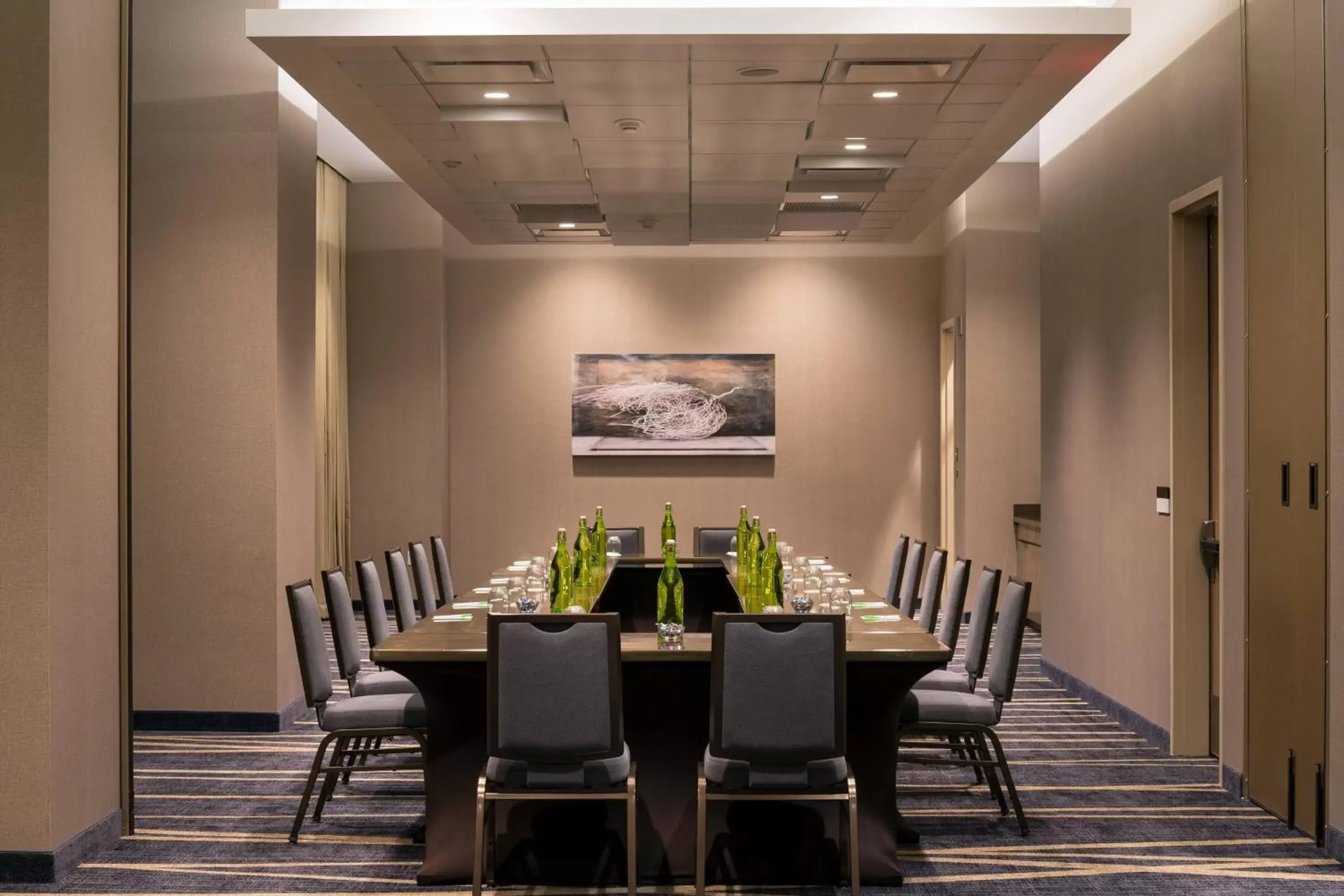 Meeting/conference room in Courtyard by Marriott Phoenix Downtown