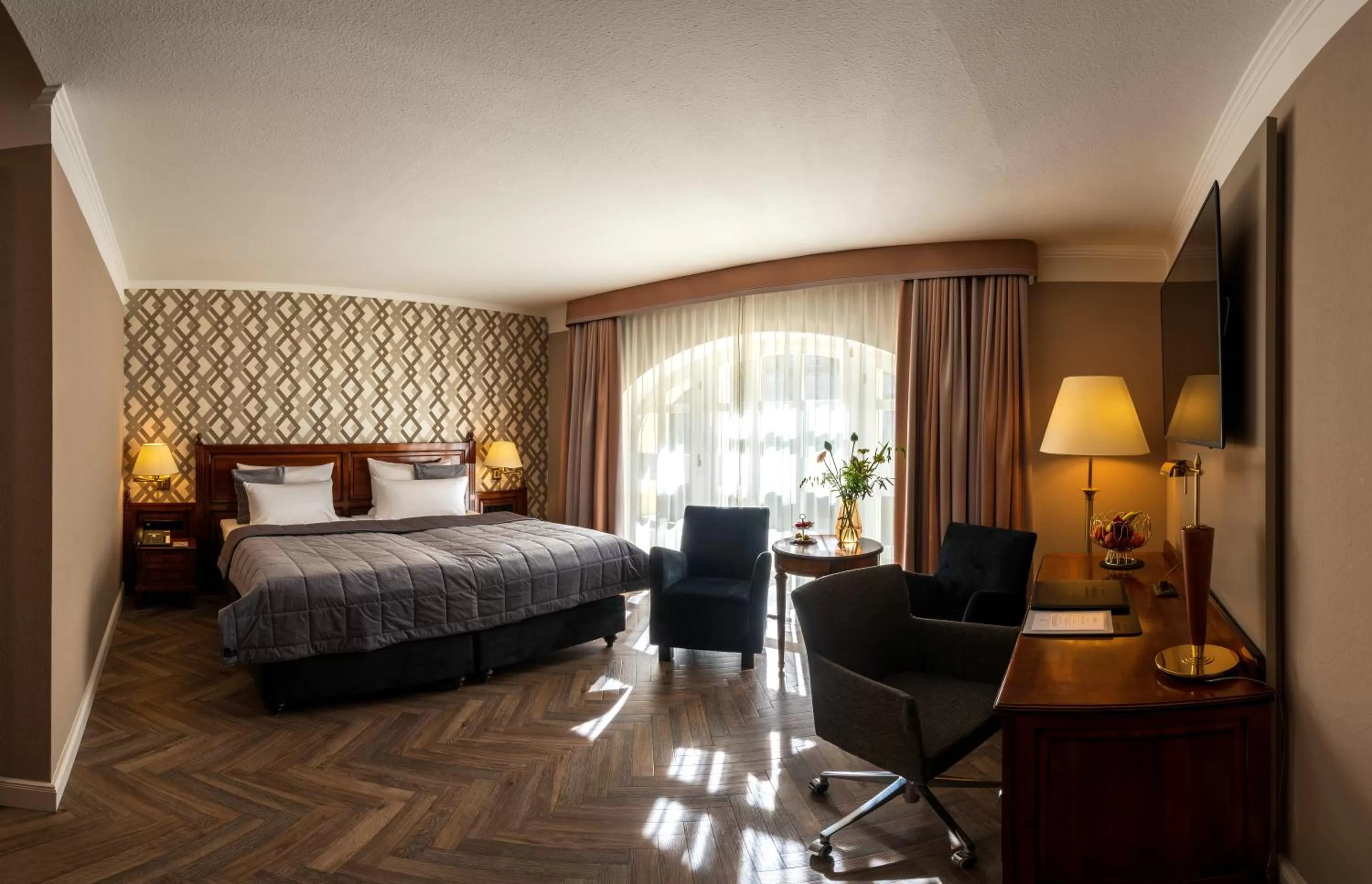 Photo of the whole room, Bed in Parkhotel Engelsburg - 4 Sterne Superior