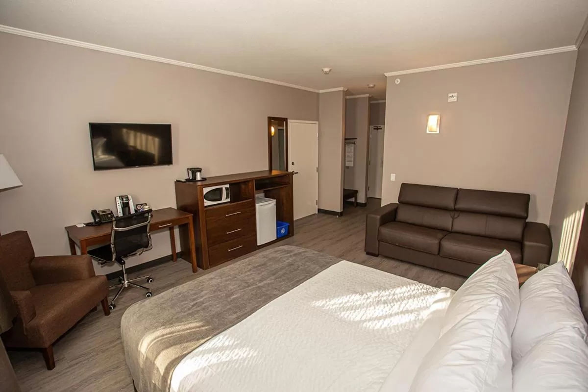 Seating Area in Rivers Blue Crescent Hotel