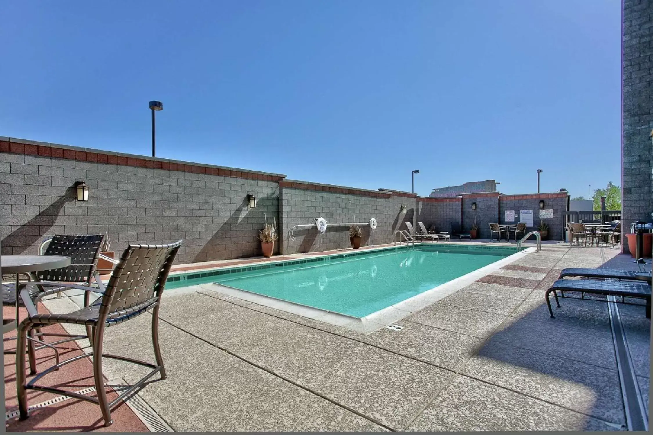 Pool view, Swimming Pool in Hampton Inn & Suites Scottsdale at Talking Stick