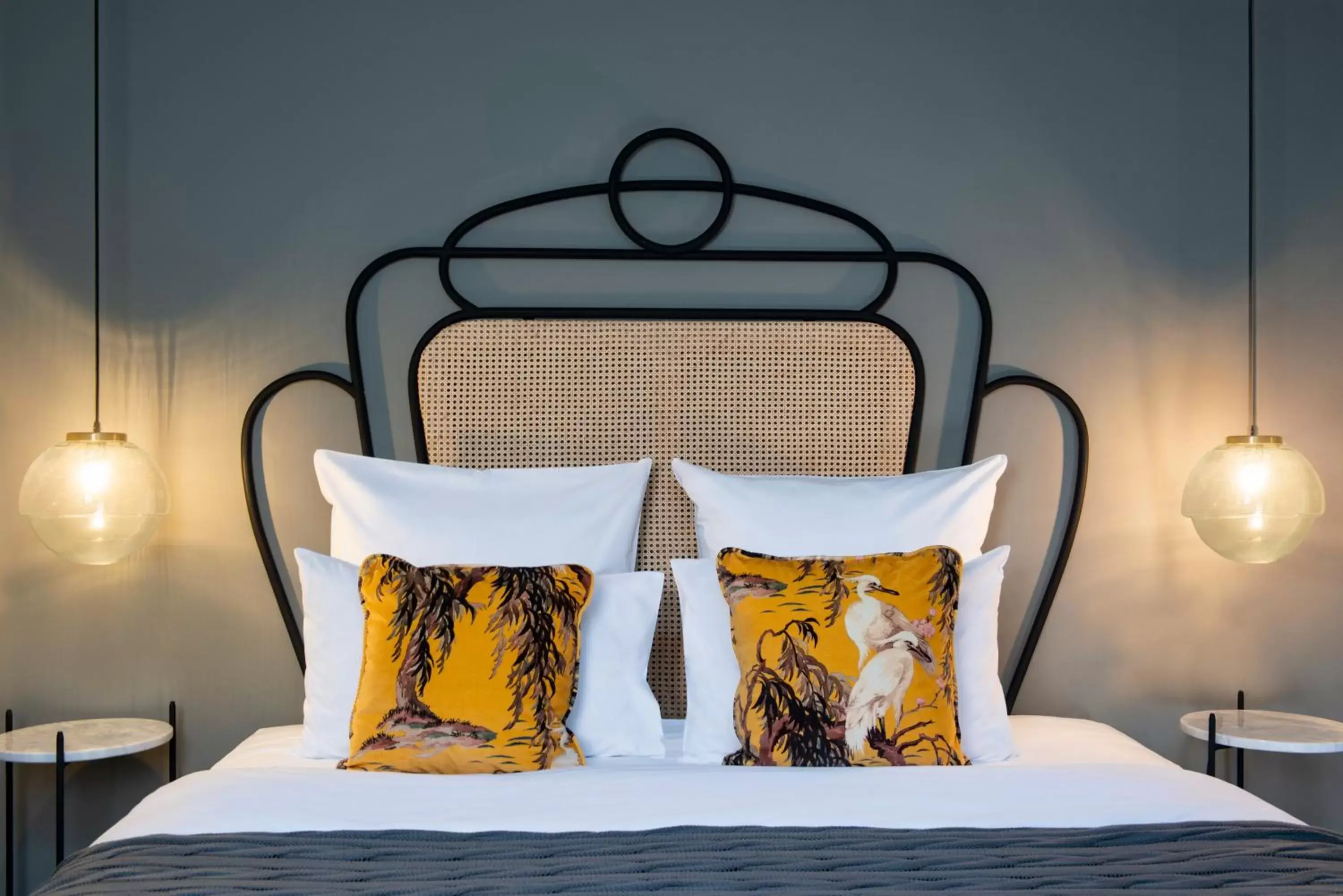 Large Double Room in Communal Hotel Sololaki Large Double Room in Communal Hotel Sololaki