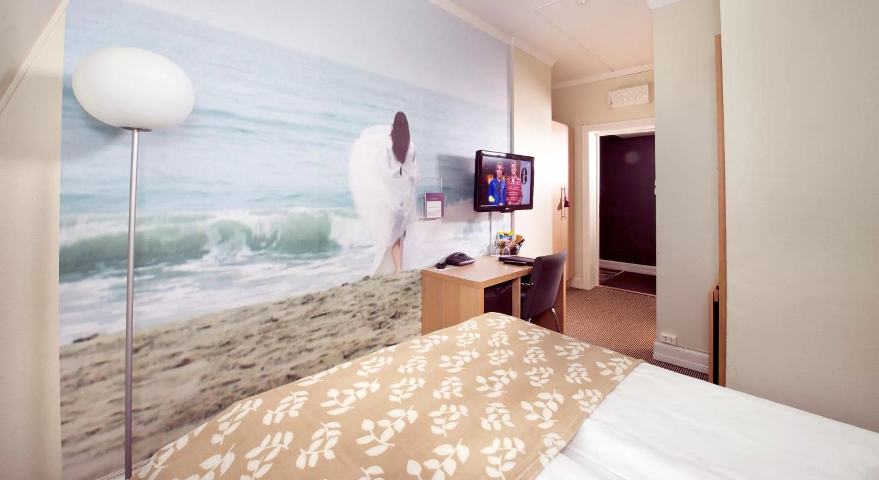 Bed in Home Hotel Savoy