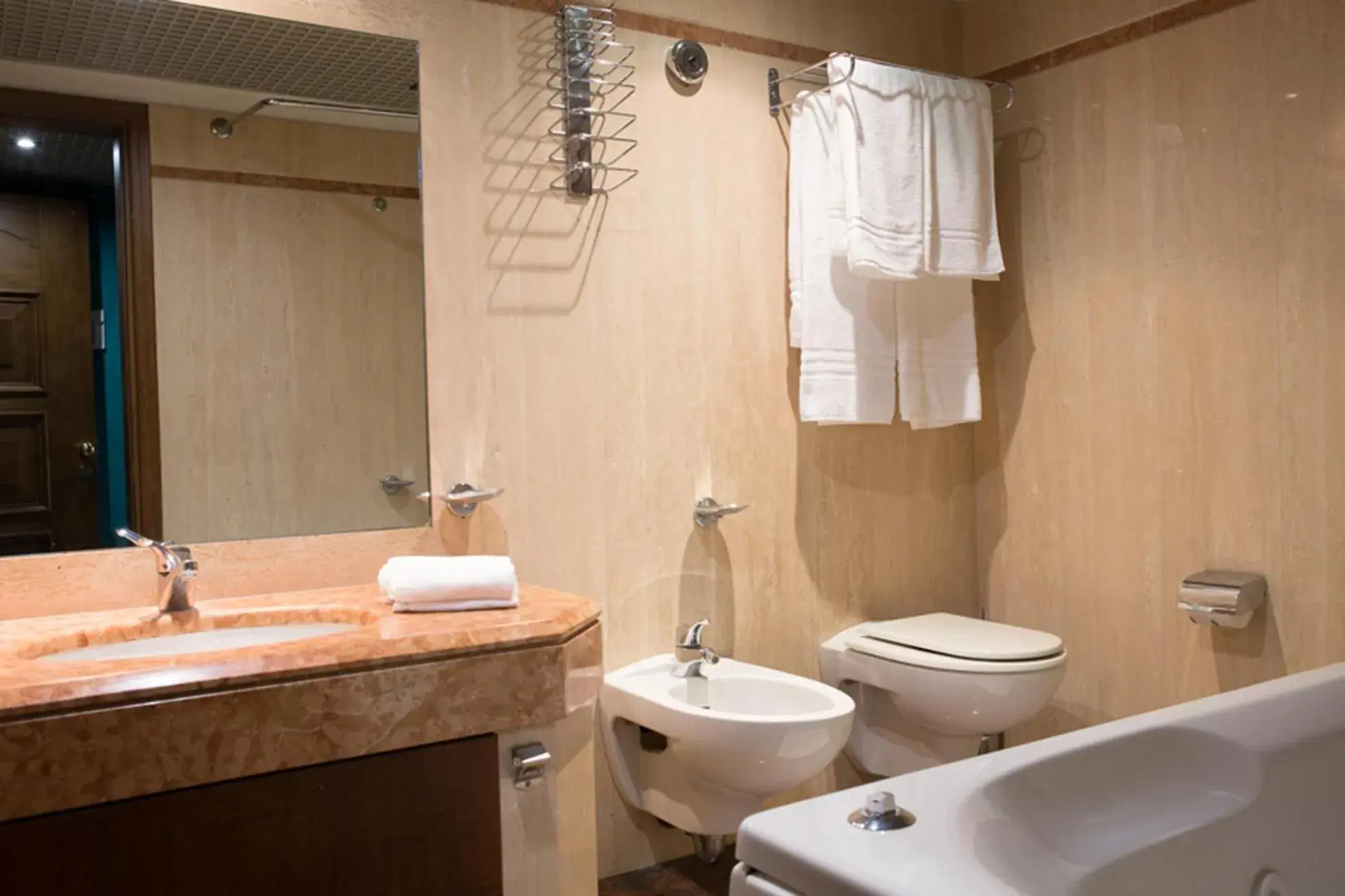 Superior Single Room - single occupancy in Hotel Arcobaleno Superior Single Room - single occupancy in Hotel Arcobaleno