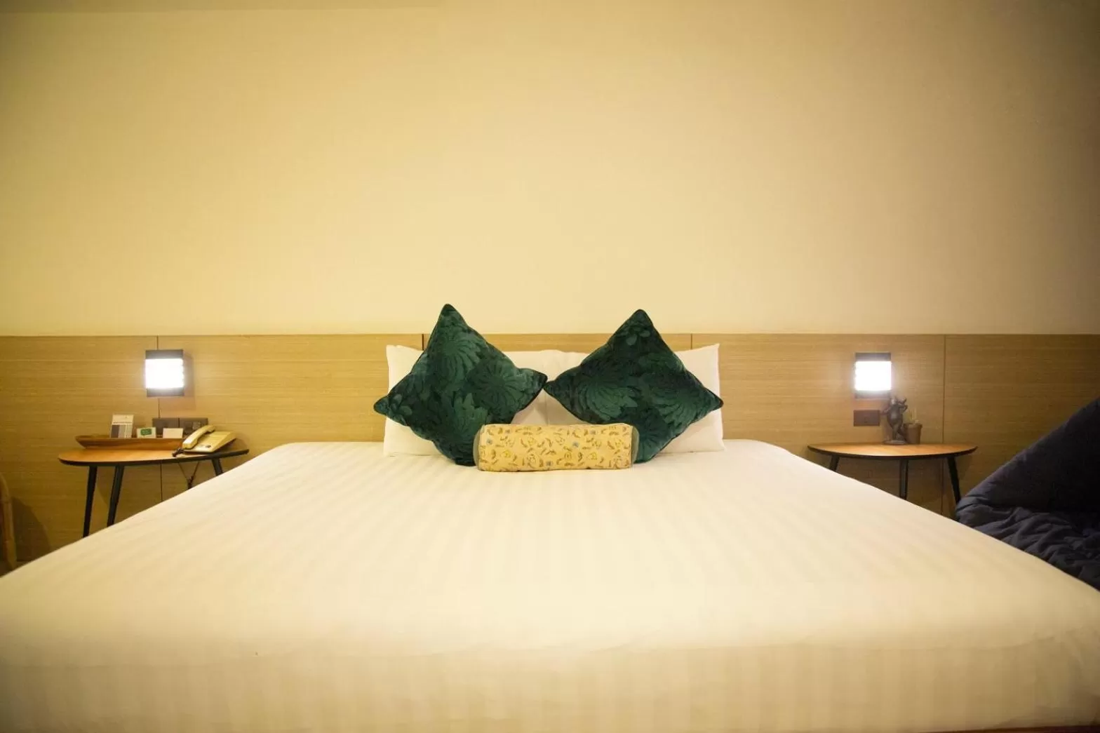 Bedroom, Bed in Baboona Beachfront Living