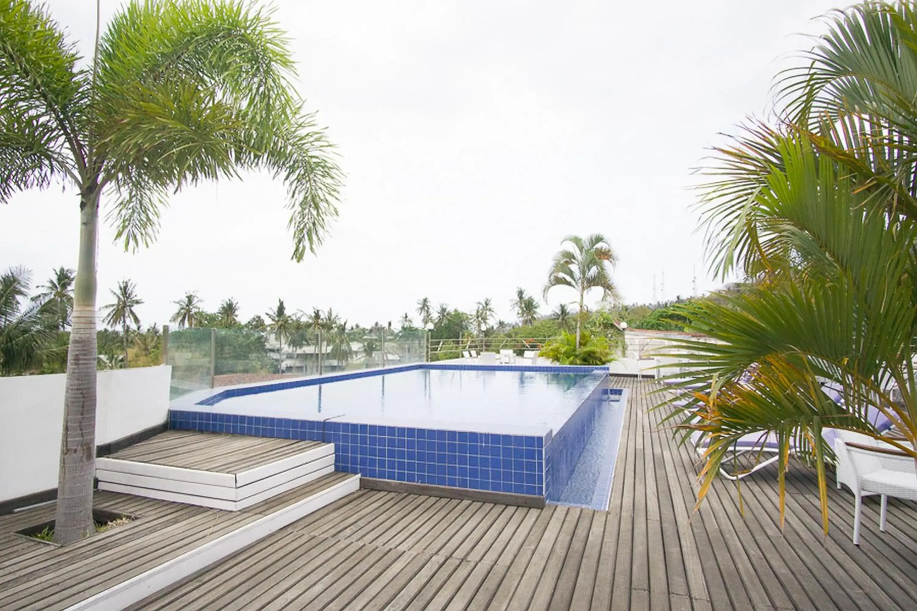 Swimming Pool in Taman Unique Hotel