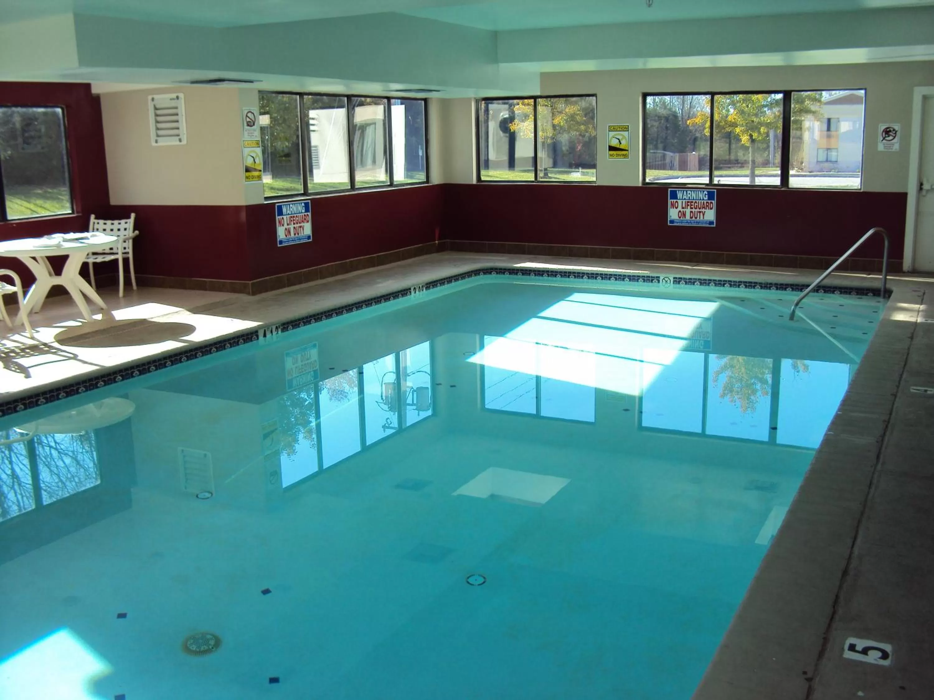Swimming pool in Super 8 by Wyndham Gettysburg