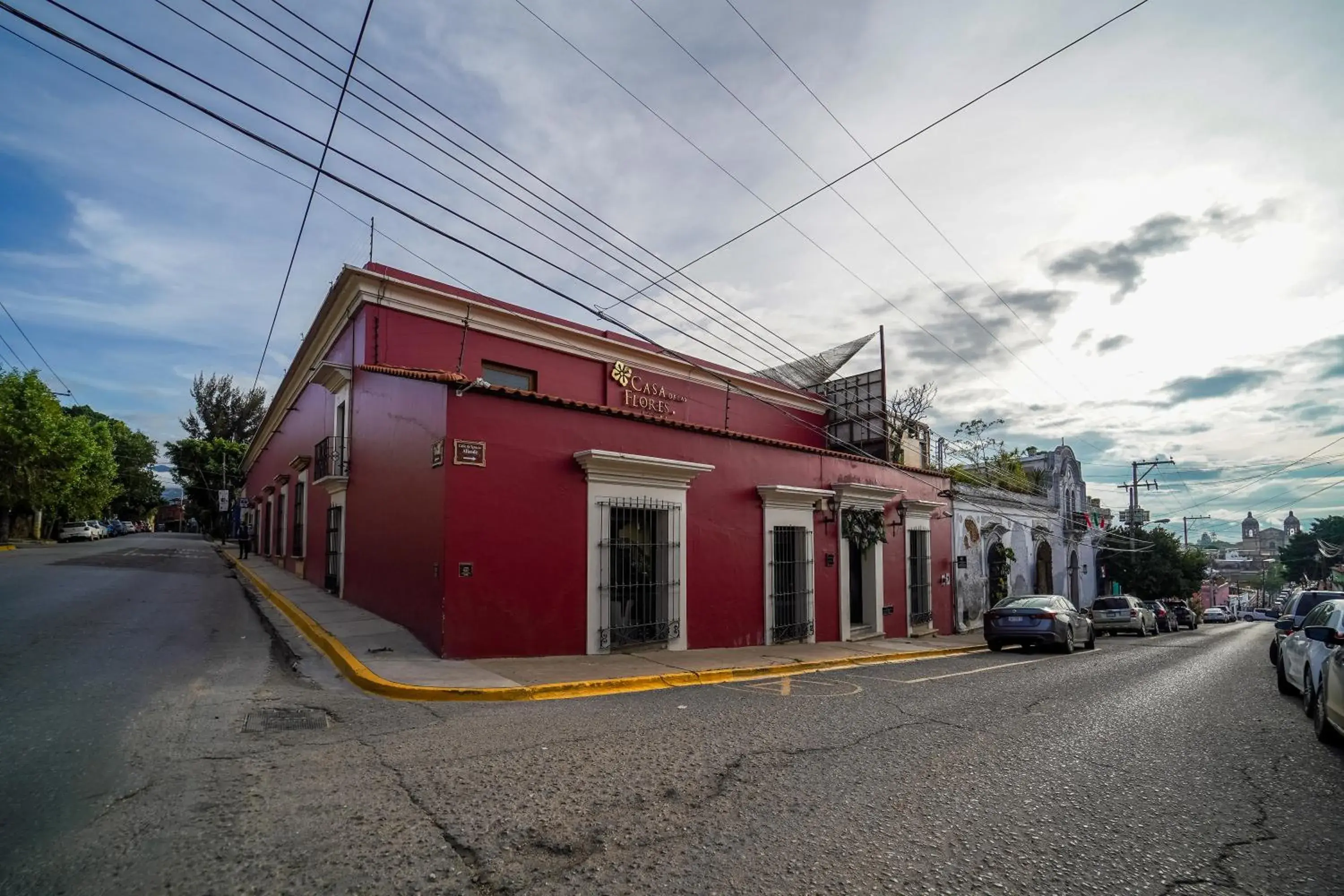 Street view, Property Building in Casa de las Flores Hotel