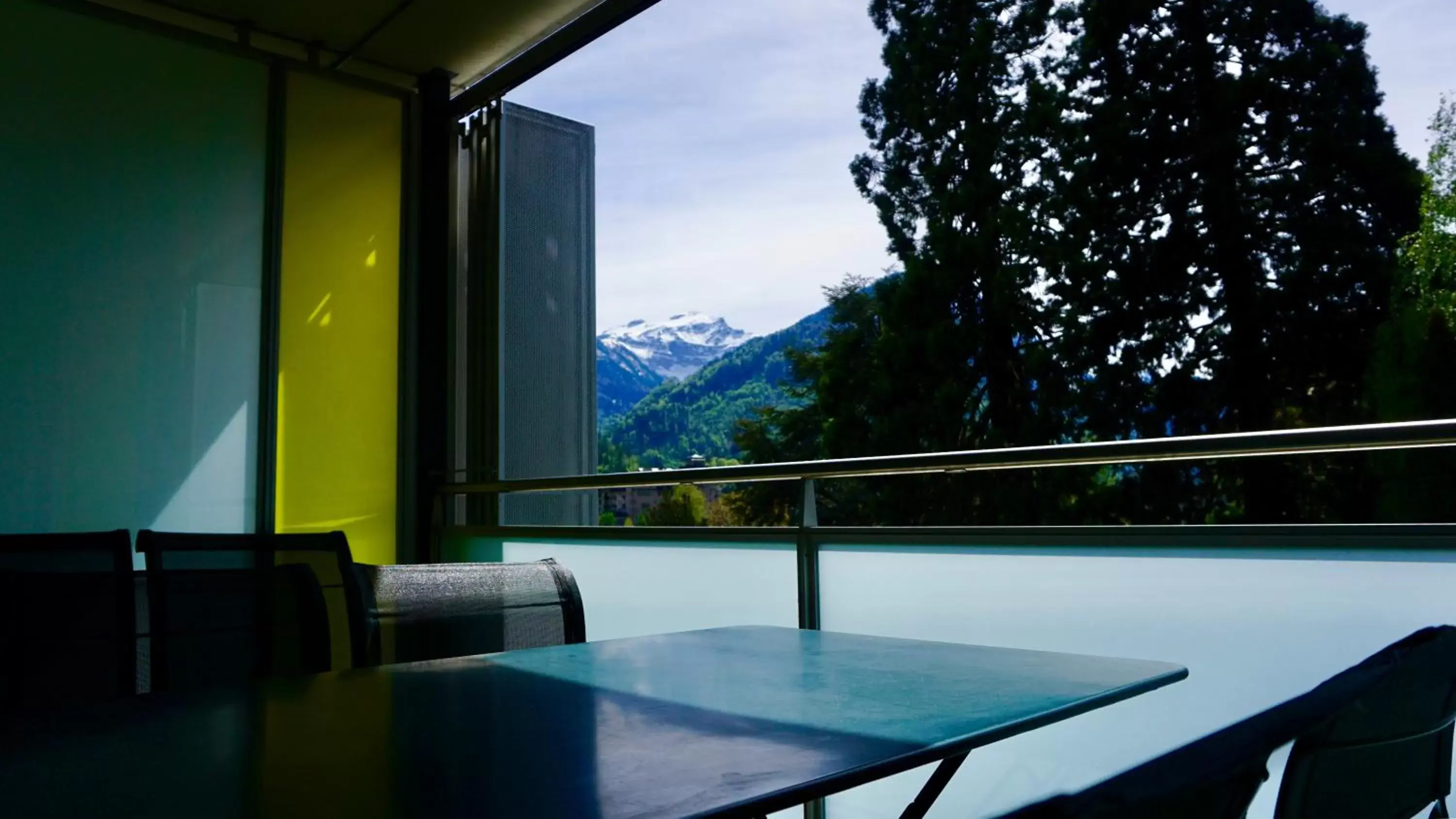 Balcony/Terrace, Mountain View in Hapimag Ferienwohnungen Interlaken