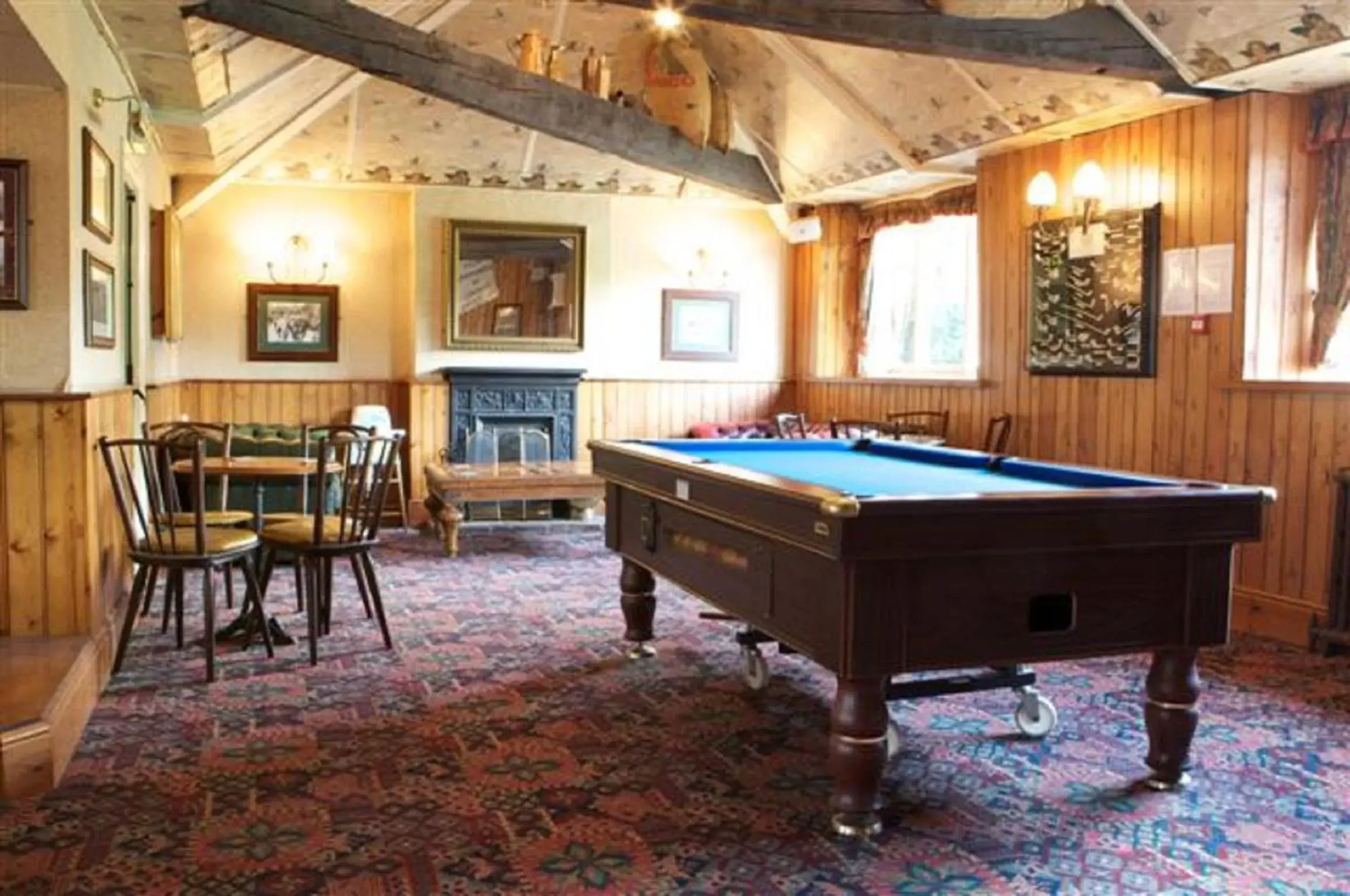 Game Room, Billiards in Radstock Hotel near Bath