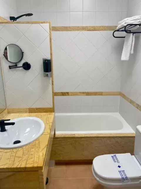 Bathroom in HOTEL BOUTIQUE CABO SUR